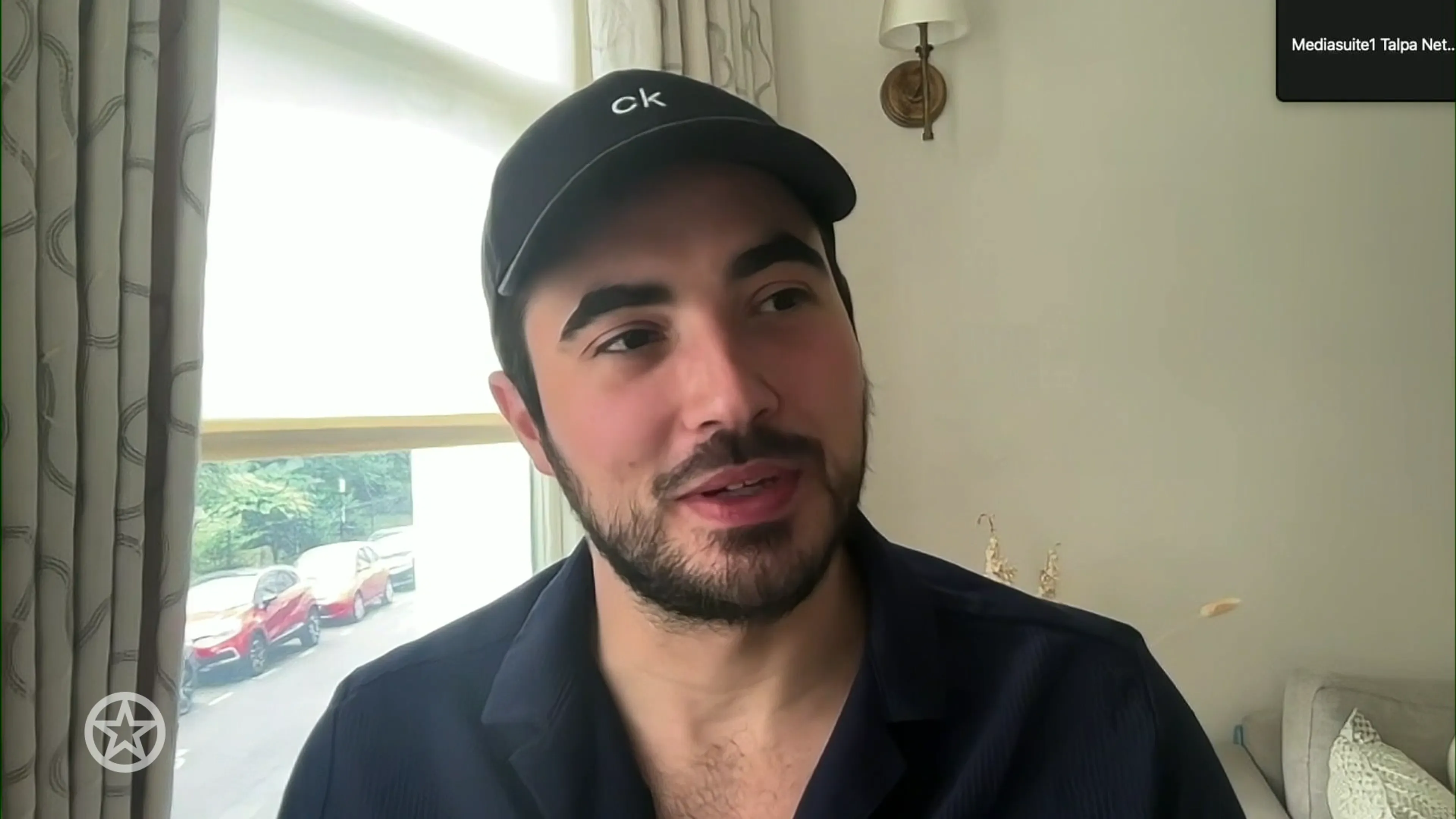 Milan van Waardenburg met ambulance naar ziekenhuis: 'Blij dat ik nog leef'