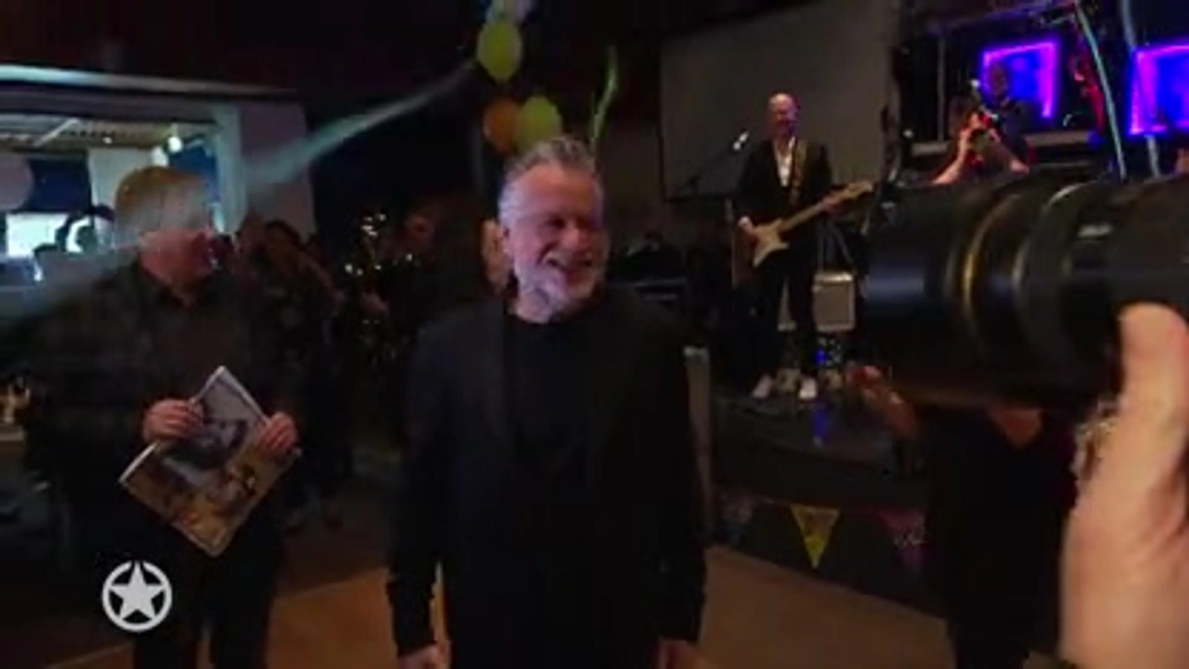 George Baker viert 75e verjaardag!