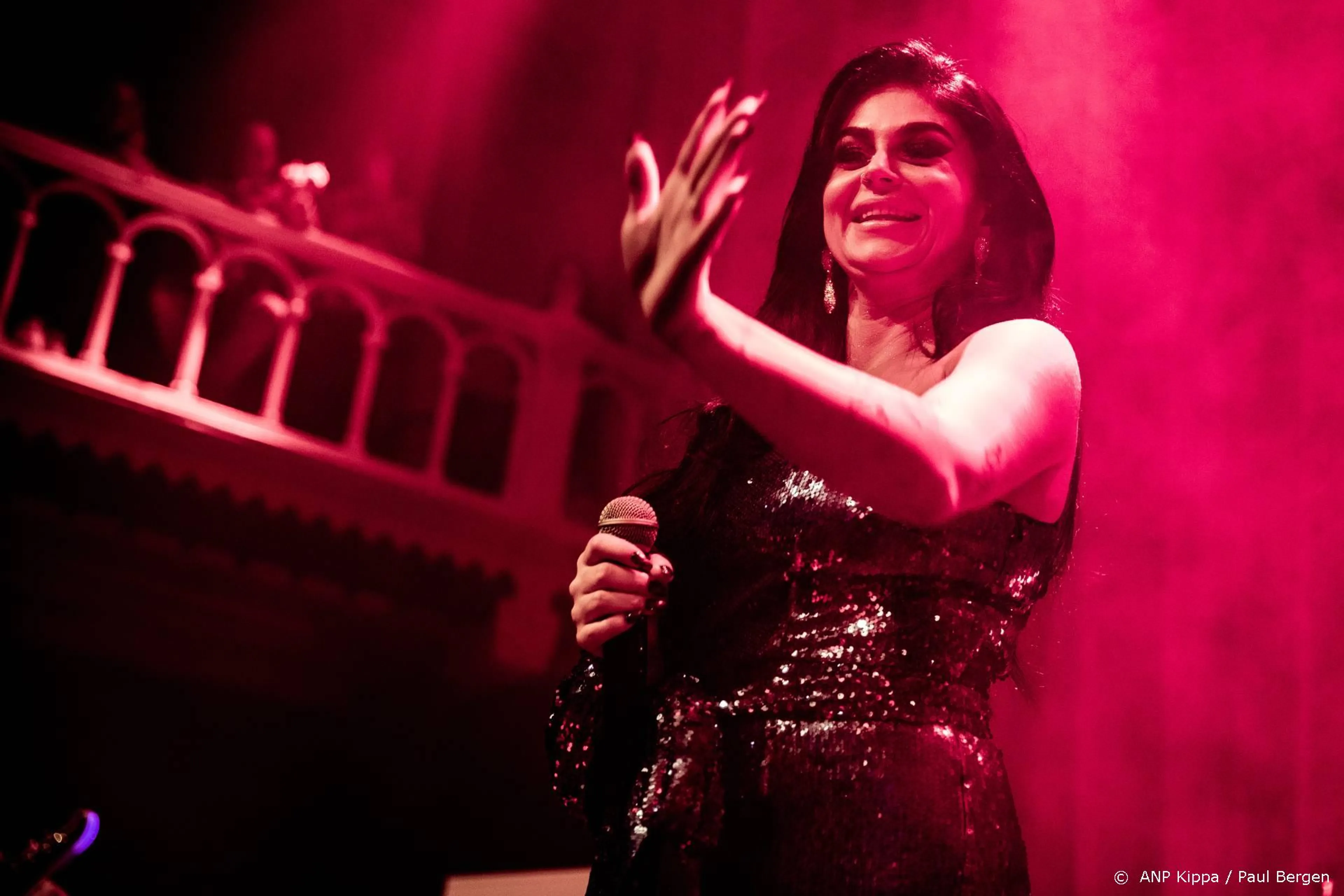 Roxeanne Hazes schrijft sinterklaasboek