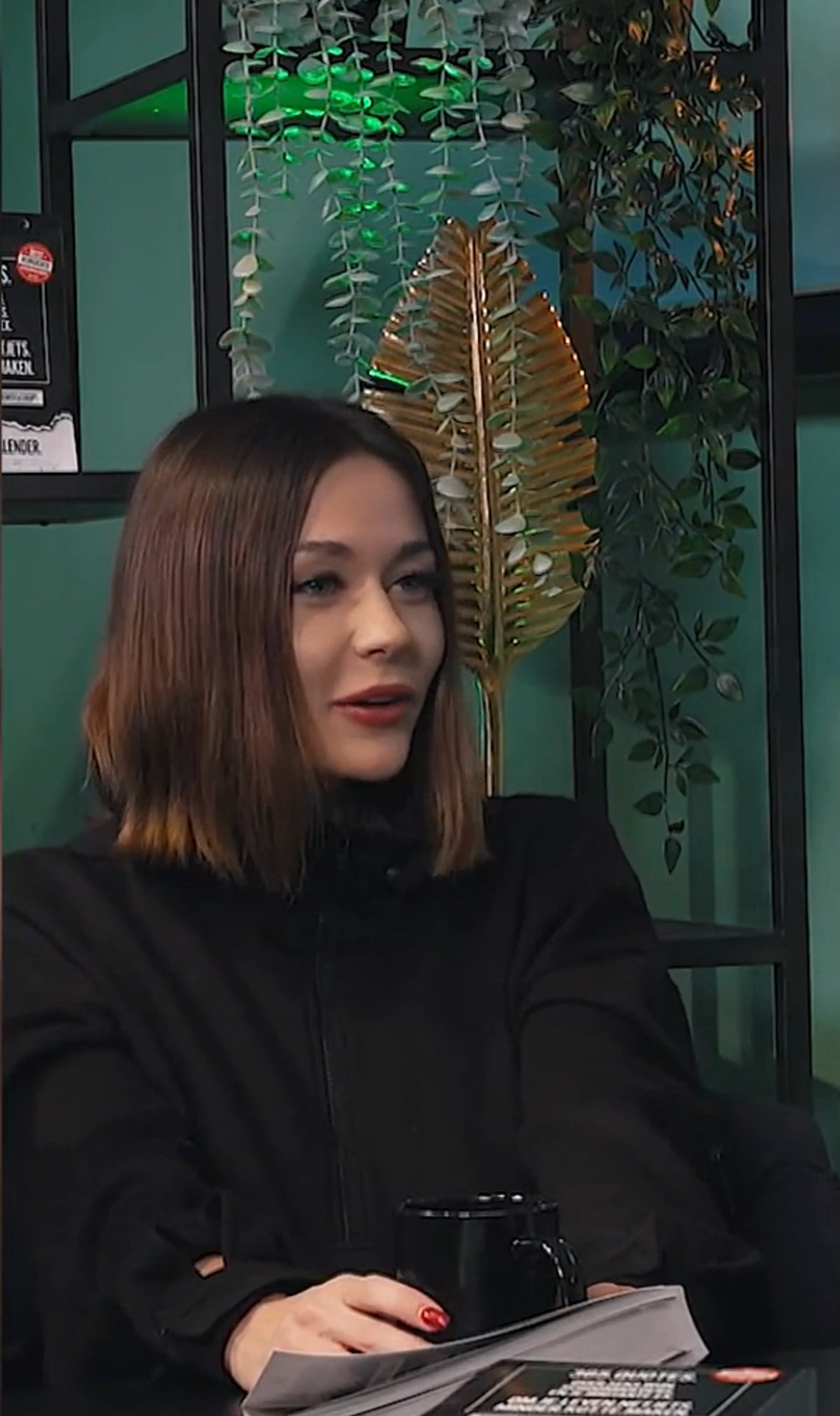 Temptation-Megan betaalt geen belastingen