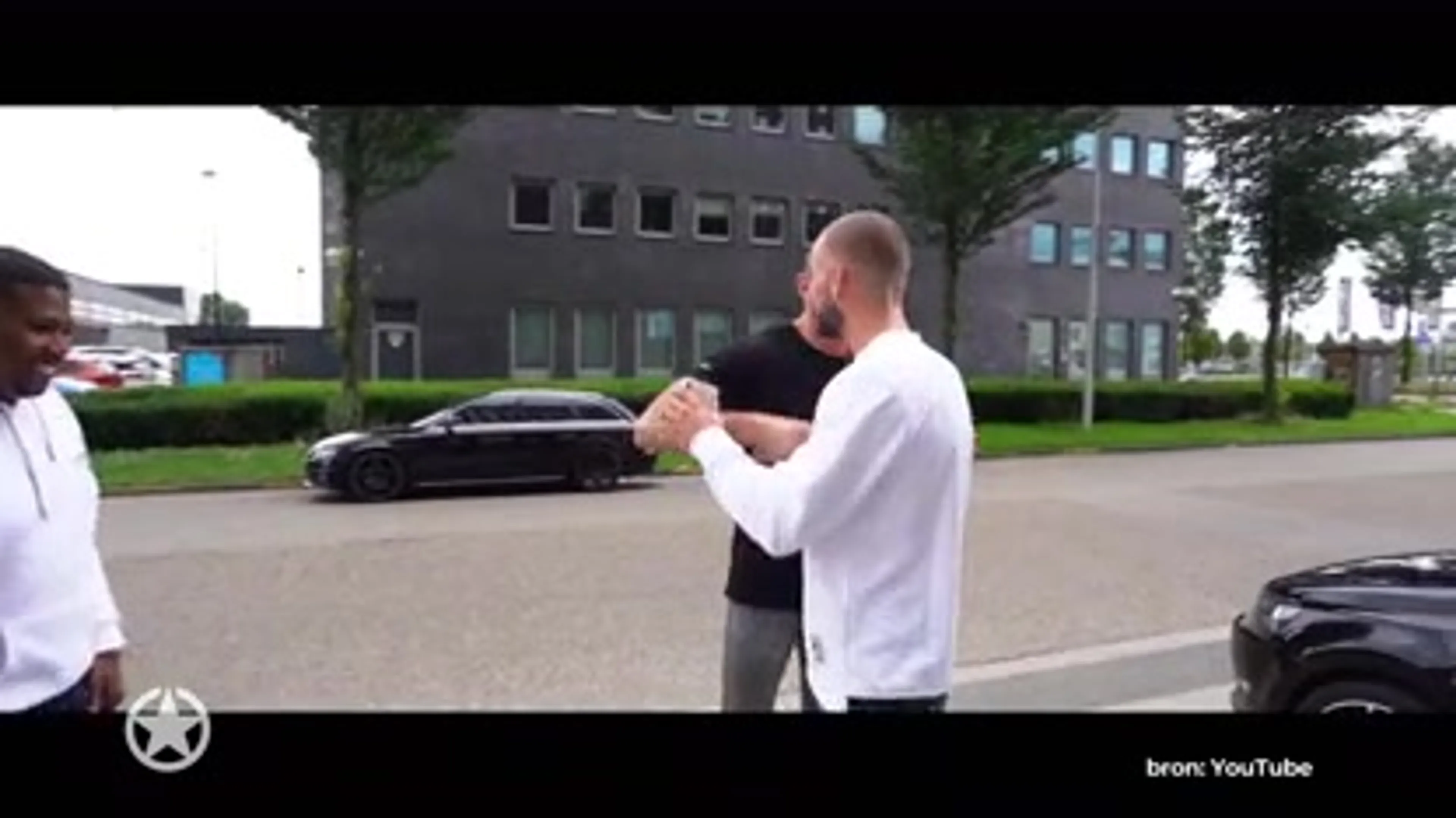 Dave en Donny Roelvink willen keurmerk voor tourmanagers