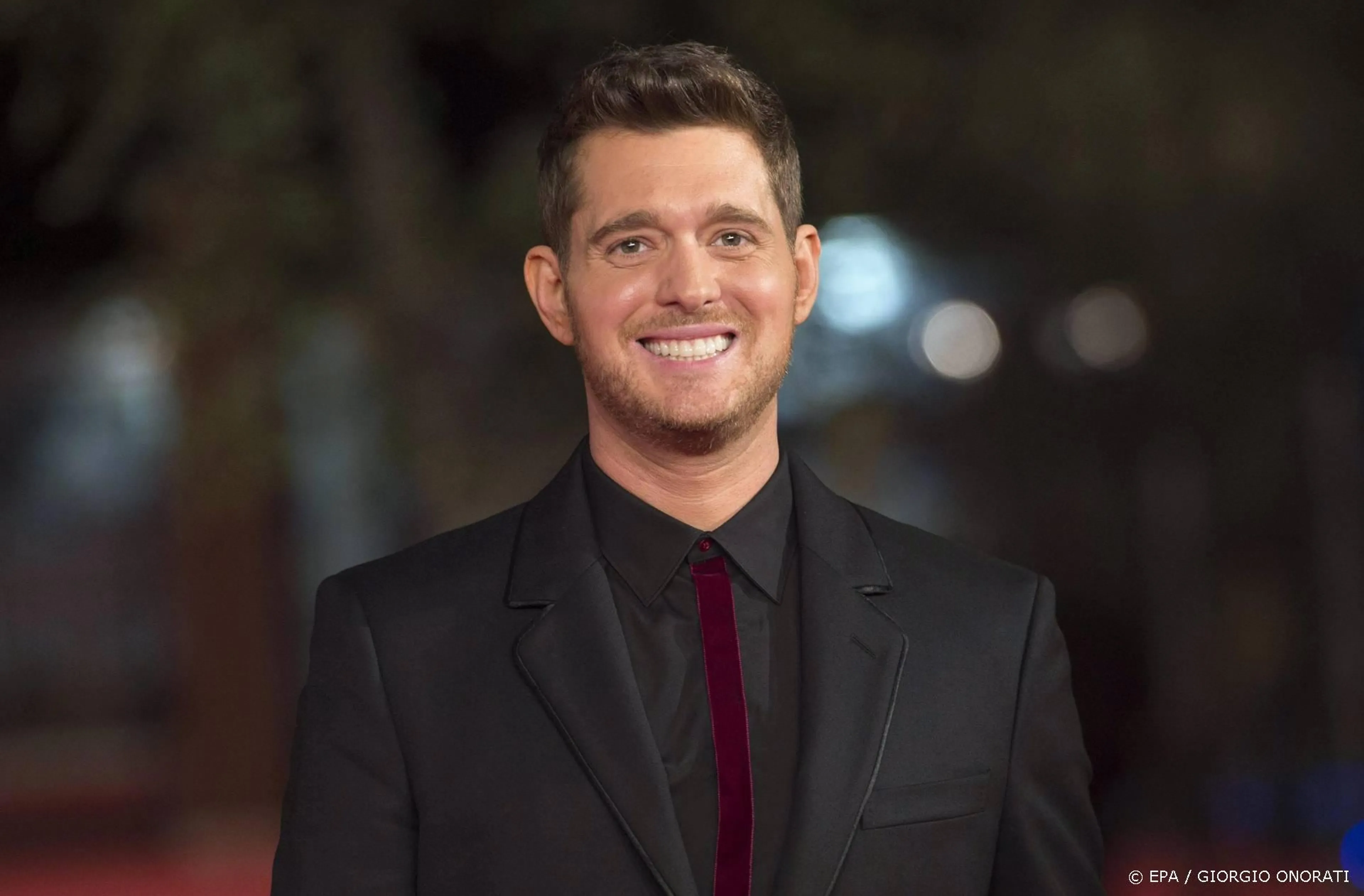 Michael Bublé en echtgenote verwachten vierde kind
