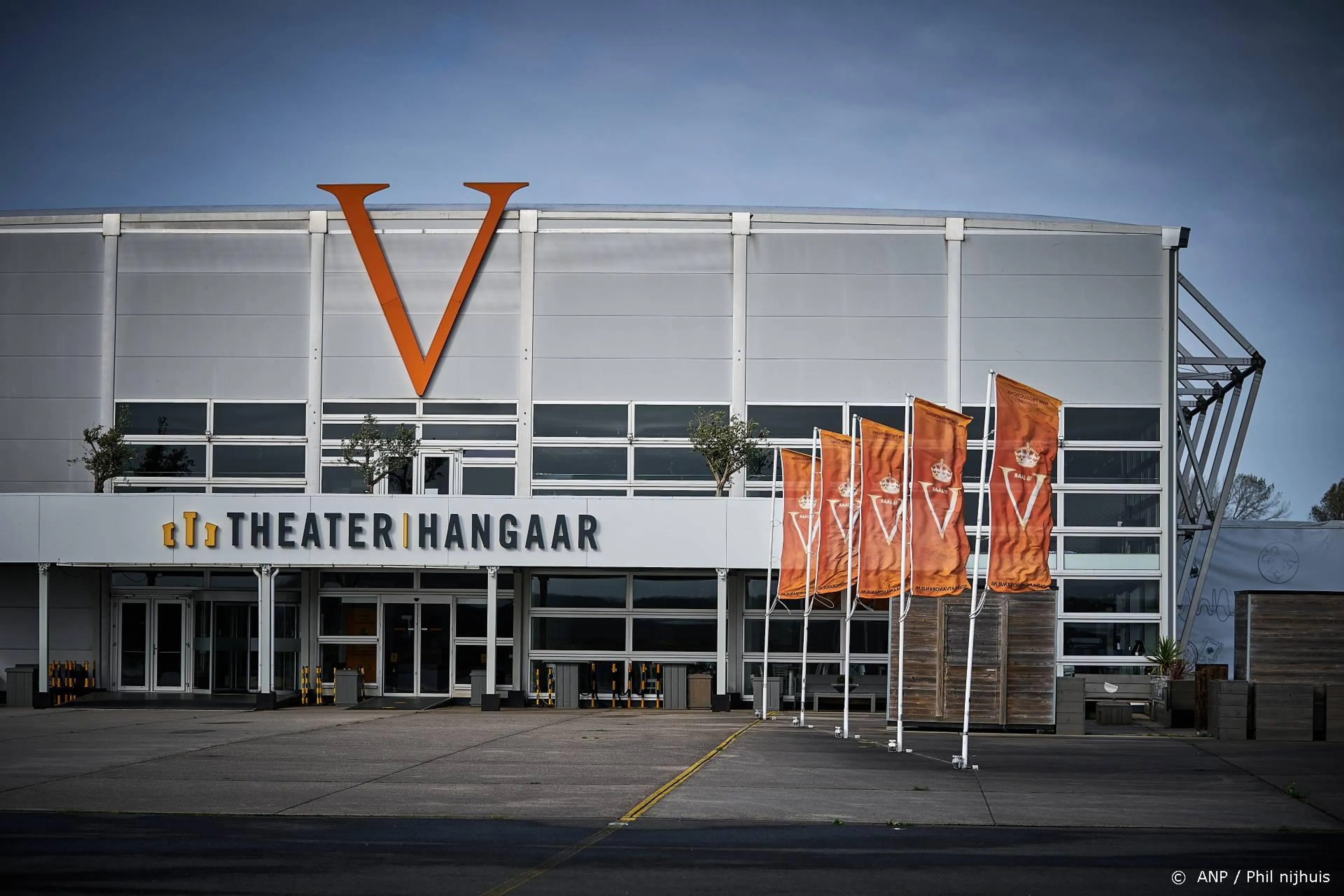 Tickethouders Soldaat van Oranje wachten geduldig op terugkeer
