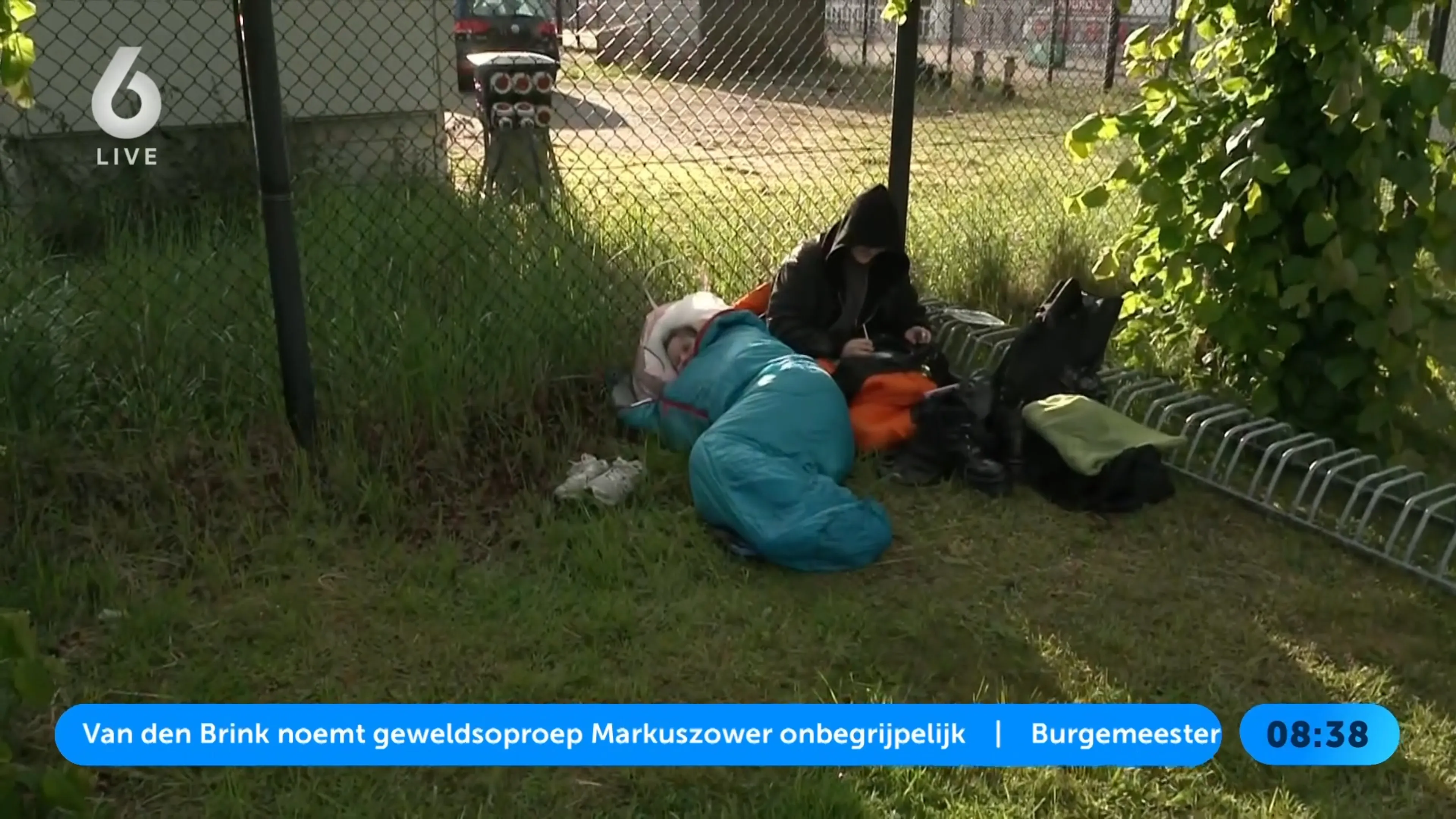 Fans staan al uren in de rij voor concert van Harry Styles