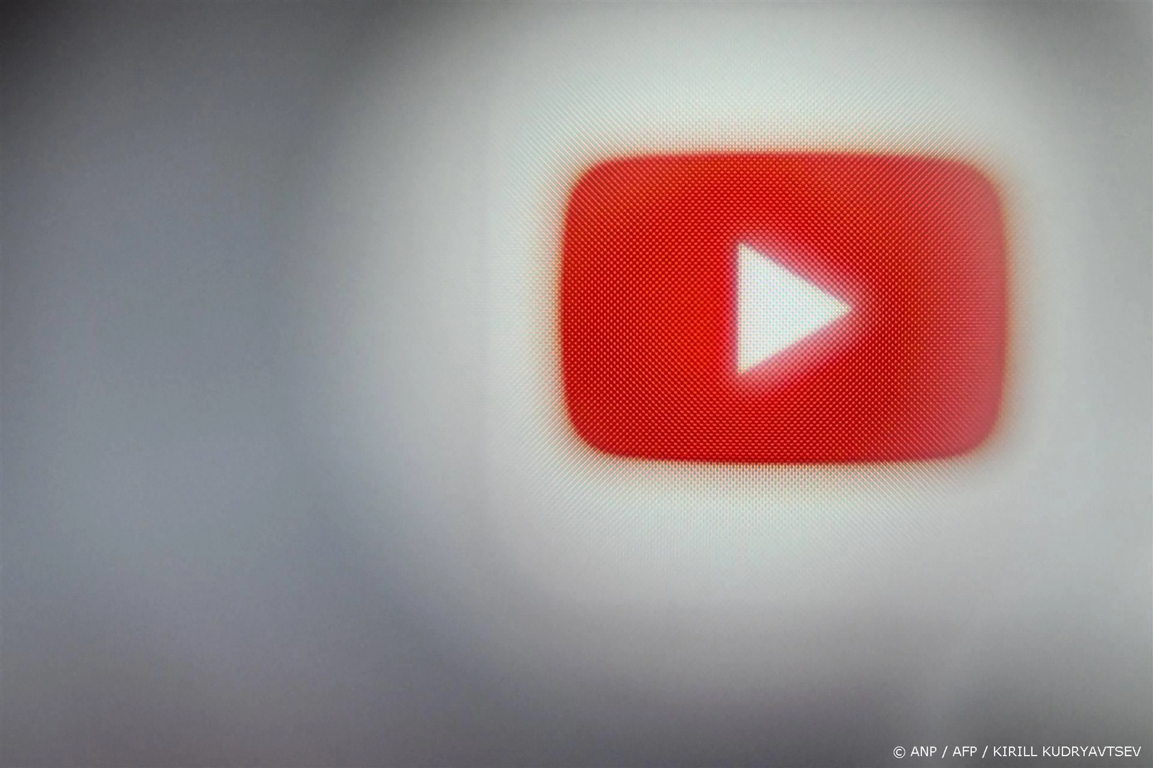 Bekende influencer stopt na 10 jaar met vlogs op YouTube