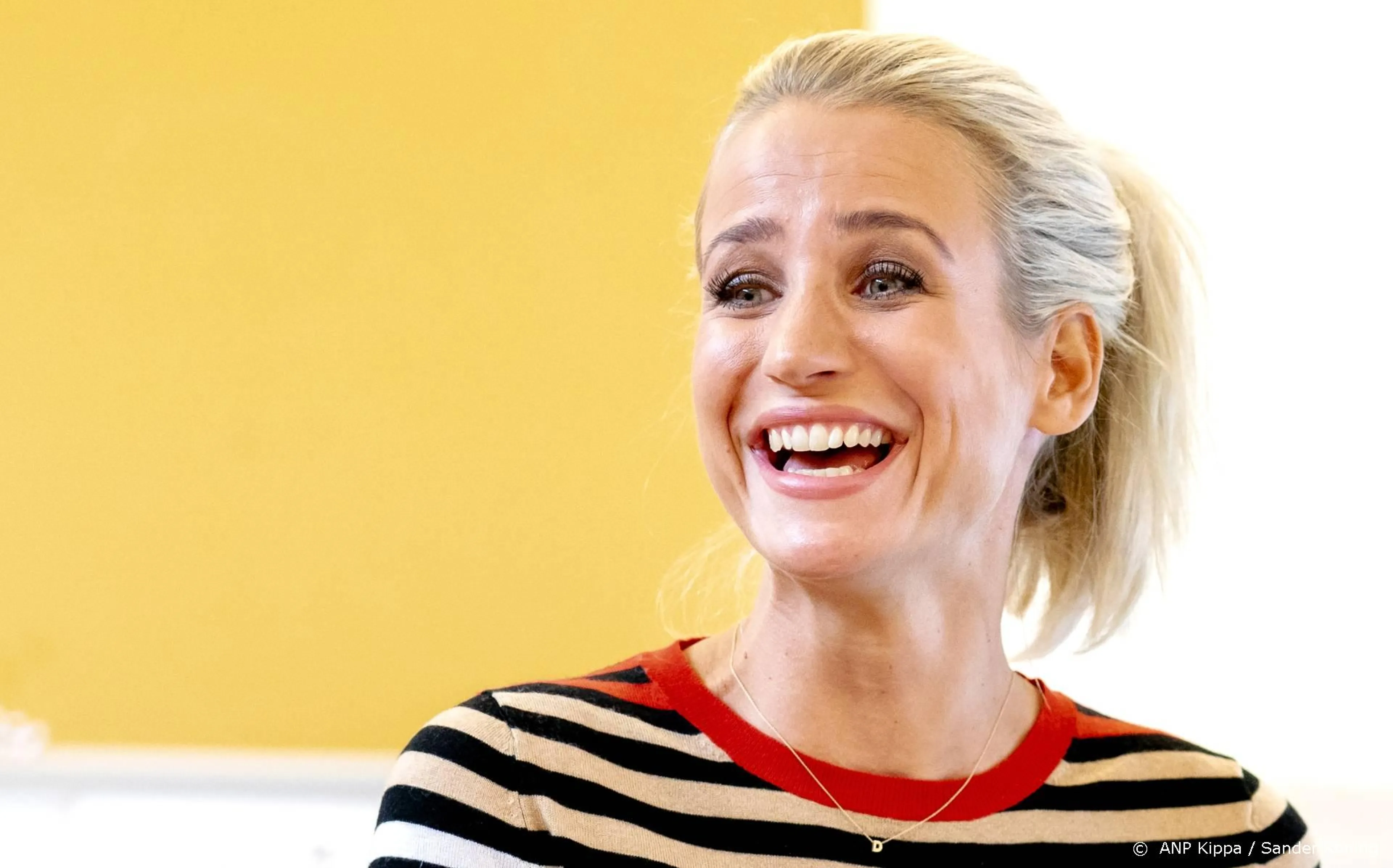 Dionne Stax vervangt Sybrand Niessen in Droomhuis Gezocht