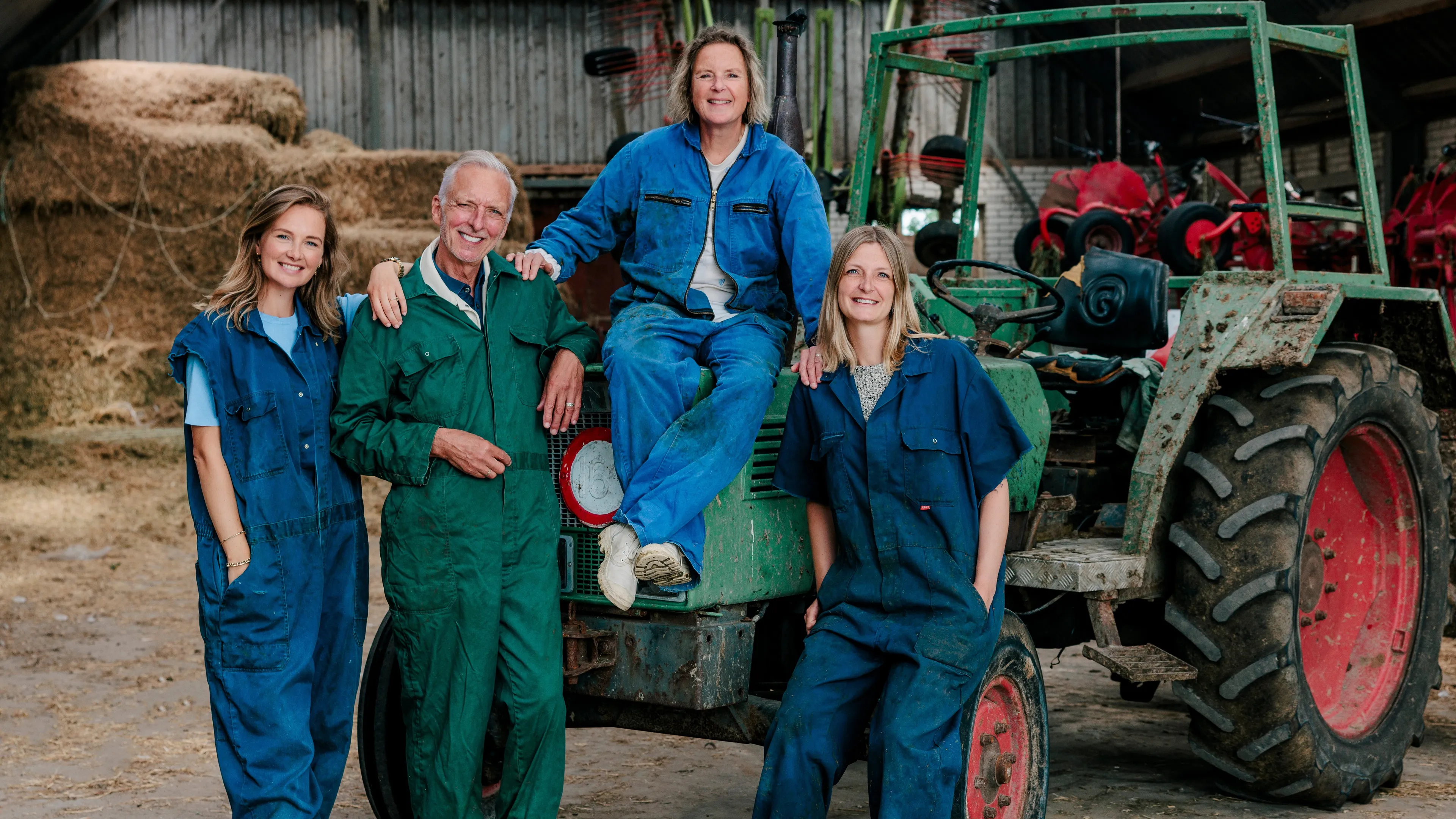 Familie Meiland ploeterend vastgelegd op boerderij voor nieuw programma