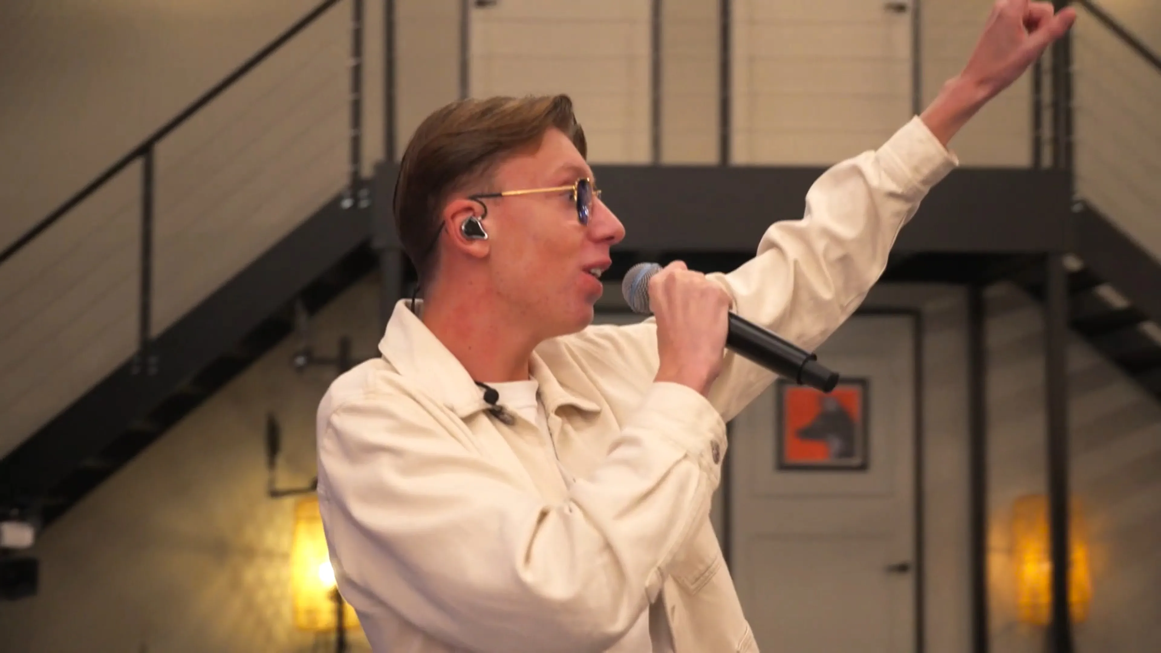 Daymian van Os herschreef zijn hit Diamanten Ring speciaal voor de Televizier-Ring.