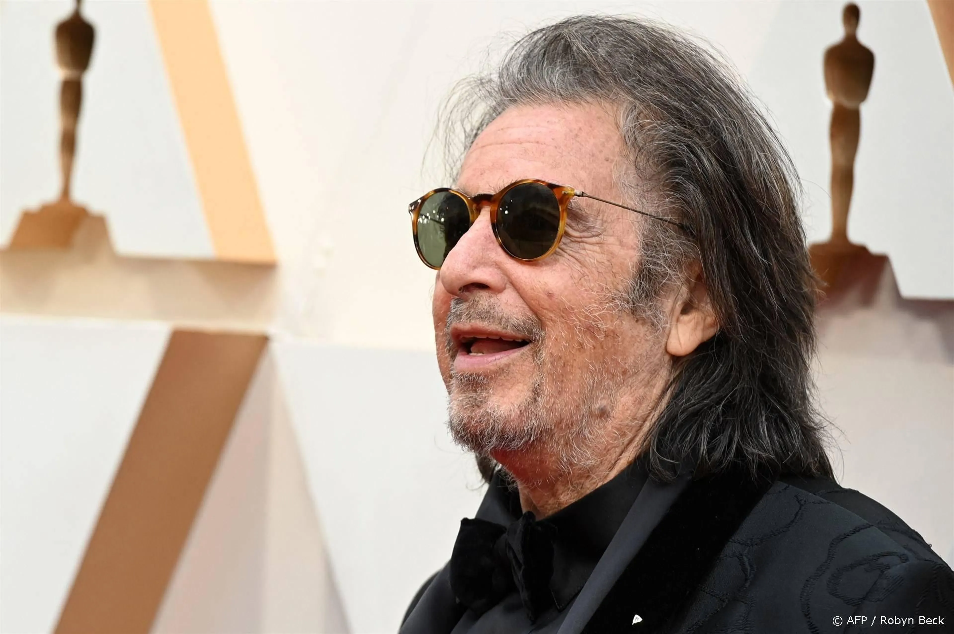 Geruchten blijken niet waar: 'Al Pacino en Noor Alfallah zijn nog samen' 