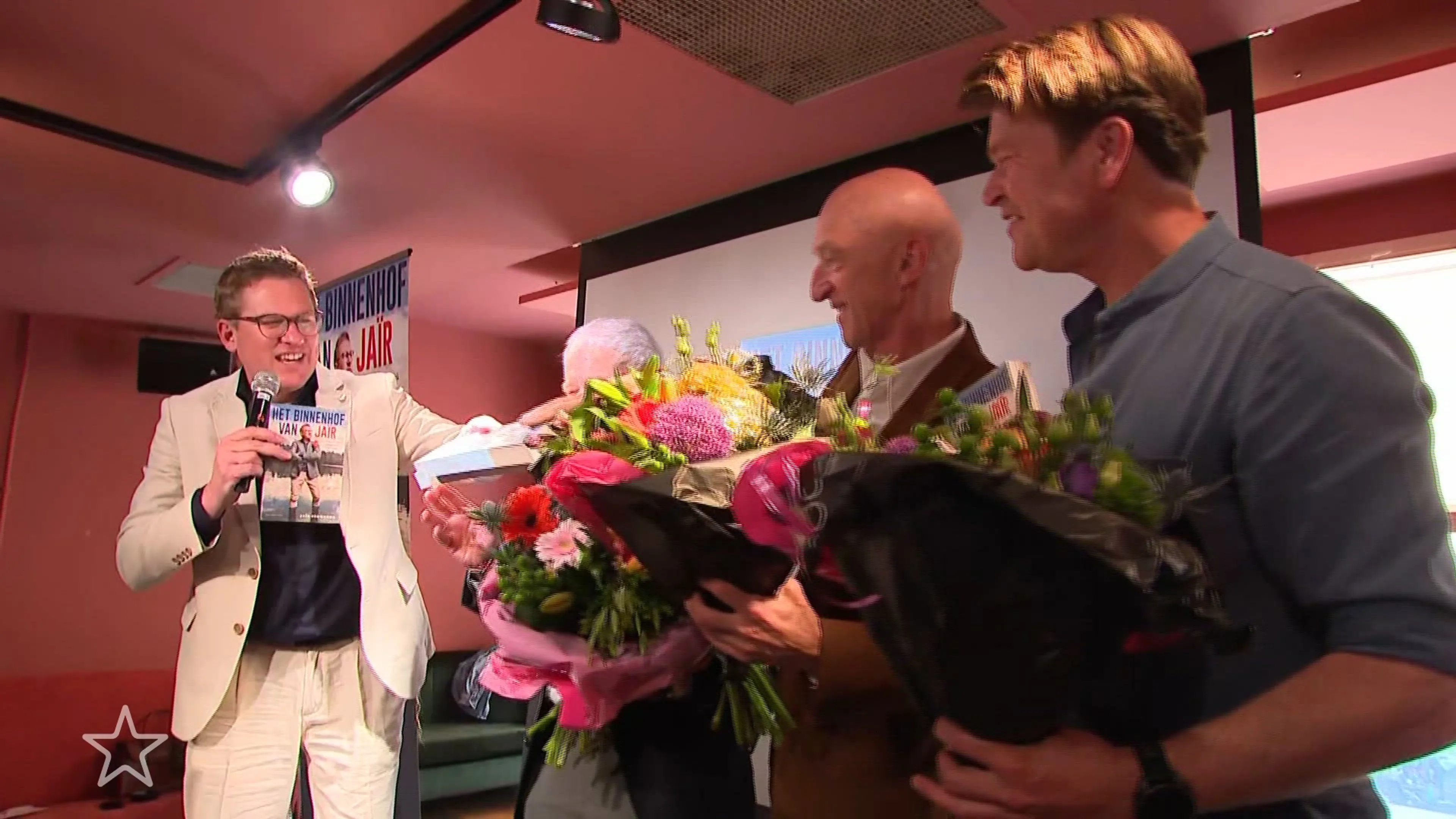 Veel BN'ers aanwezig bij Jaïr Ferwerda's boekpresentatie