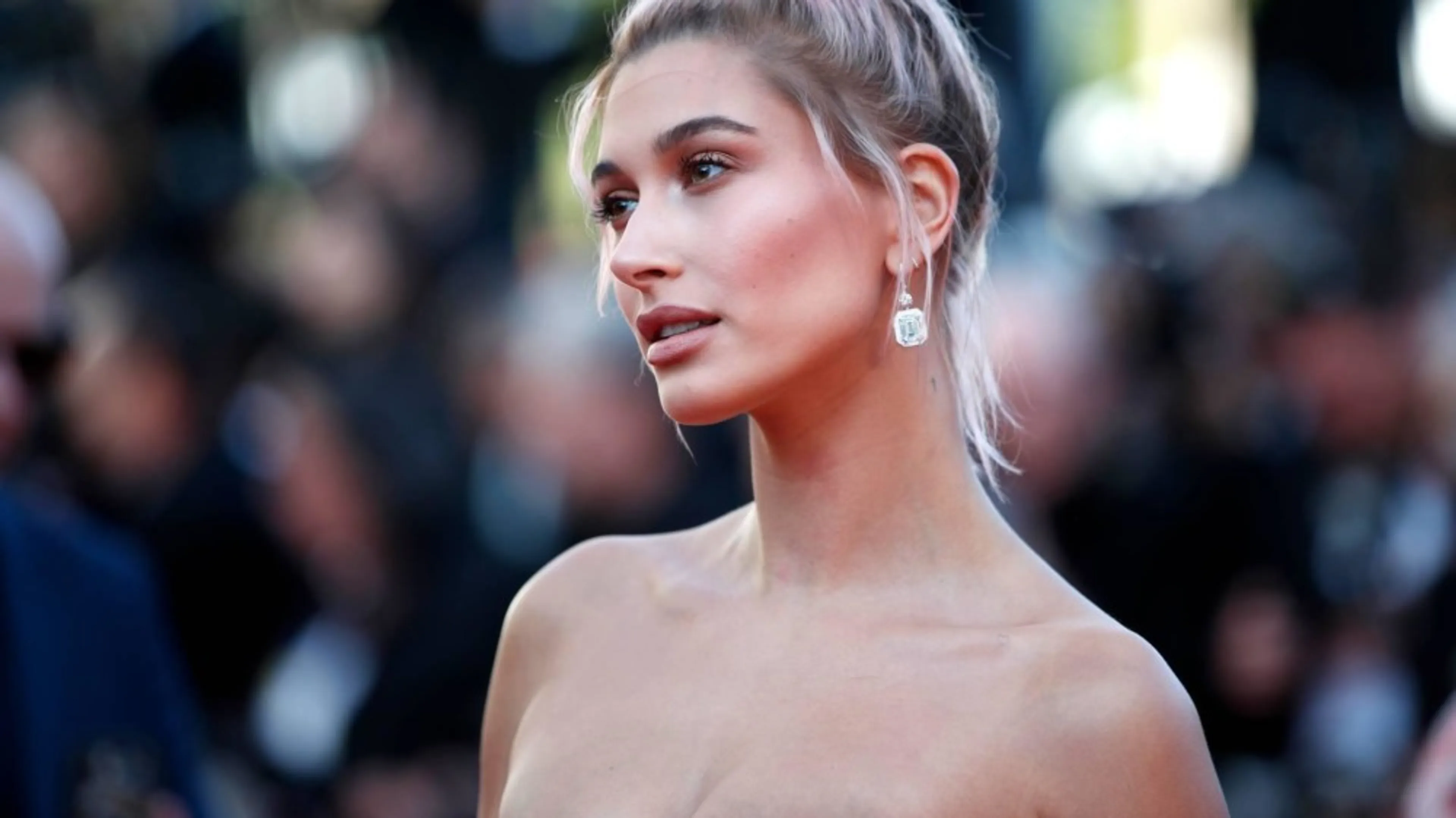 Hailey Baldwin deelt 'beautygeheimen' Justin