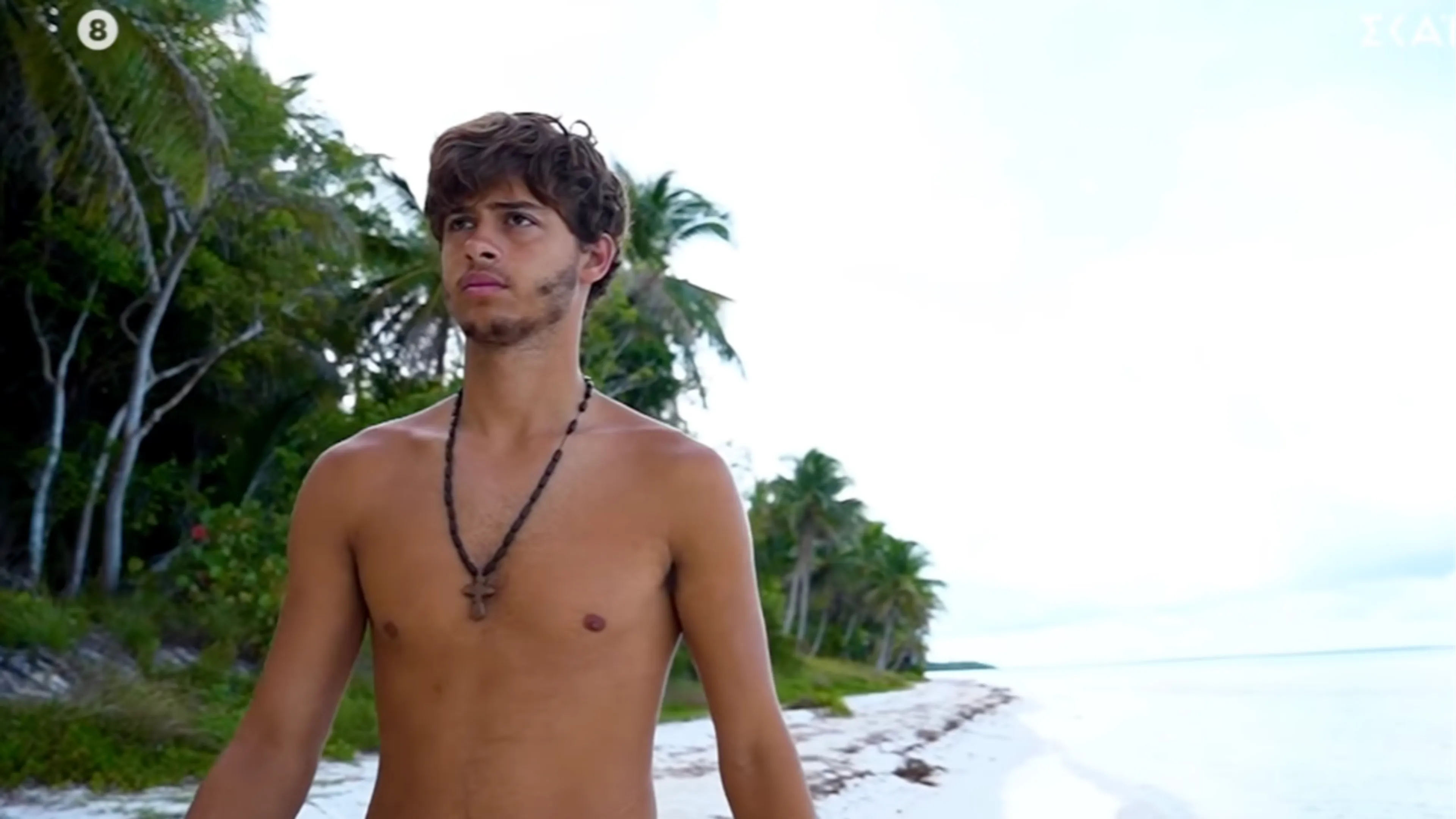Deelnemer Griekse Expeditie Robinson verliest deel van been na horrorongeluk