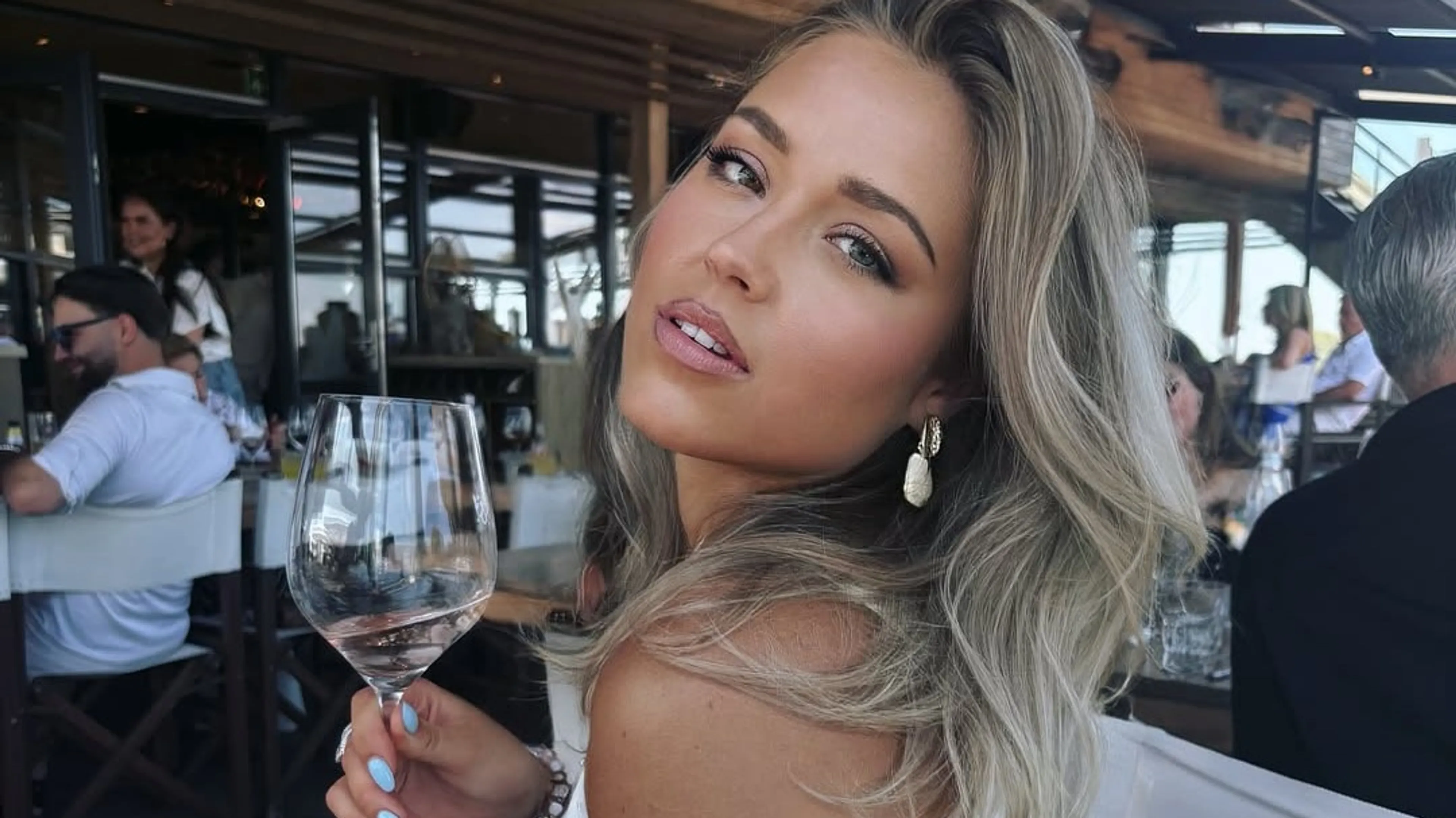 Bachelorette Beate doet boekje open over dateleven
