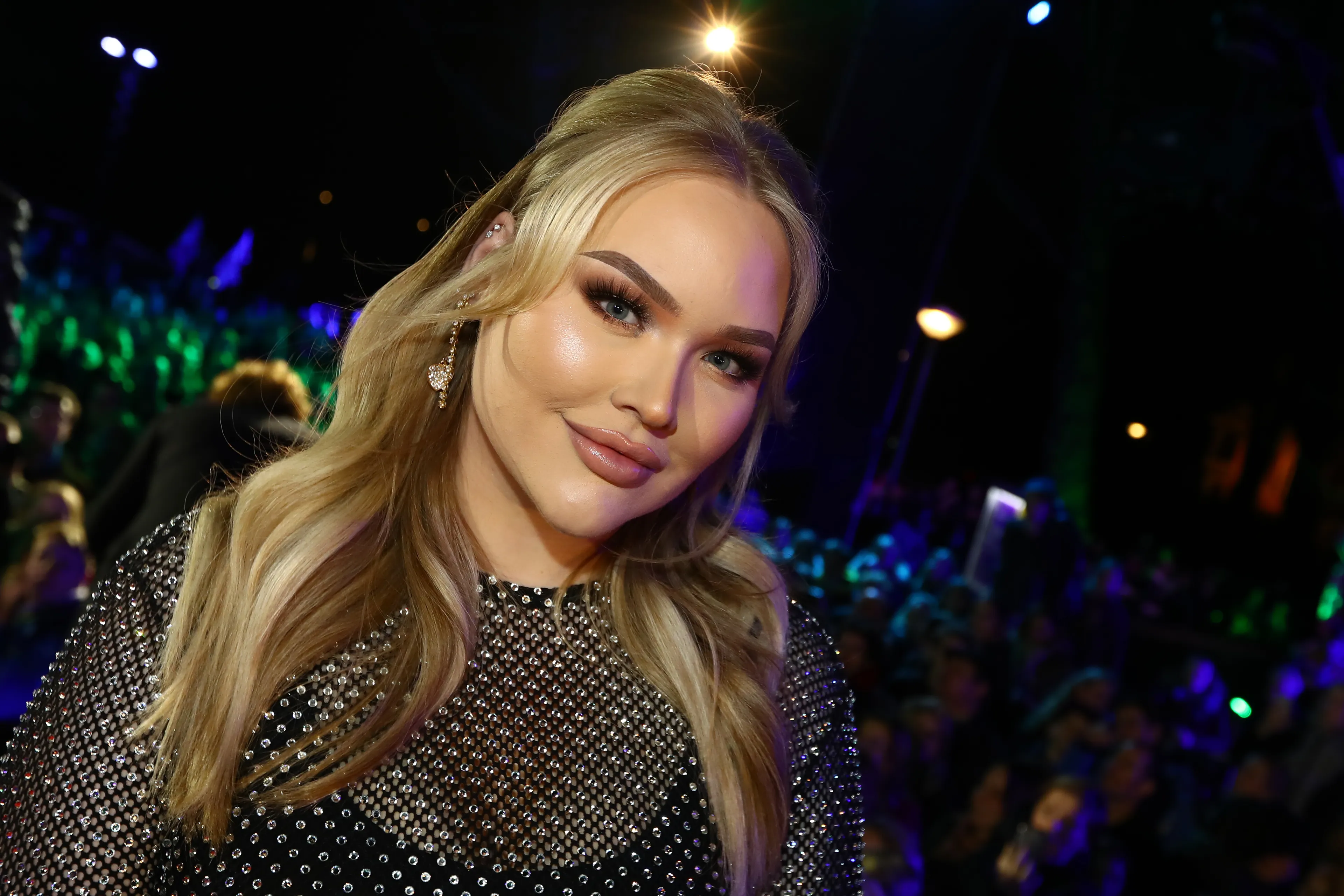 BNNVARA-presentator 'probeerde NikkieTutorials al eerder te outen!'