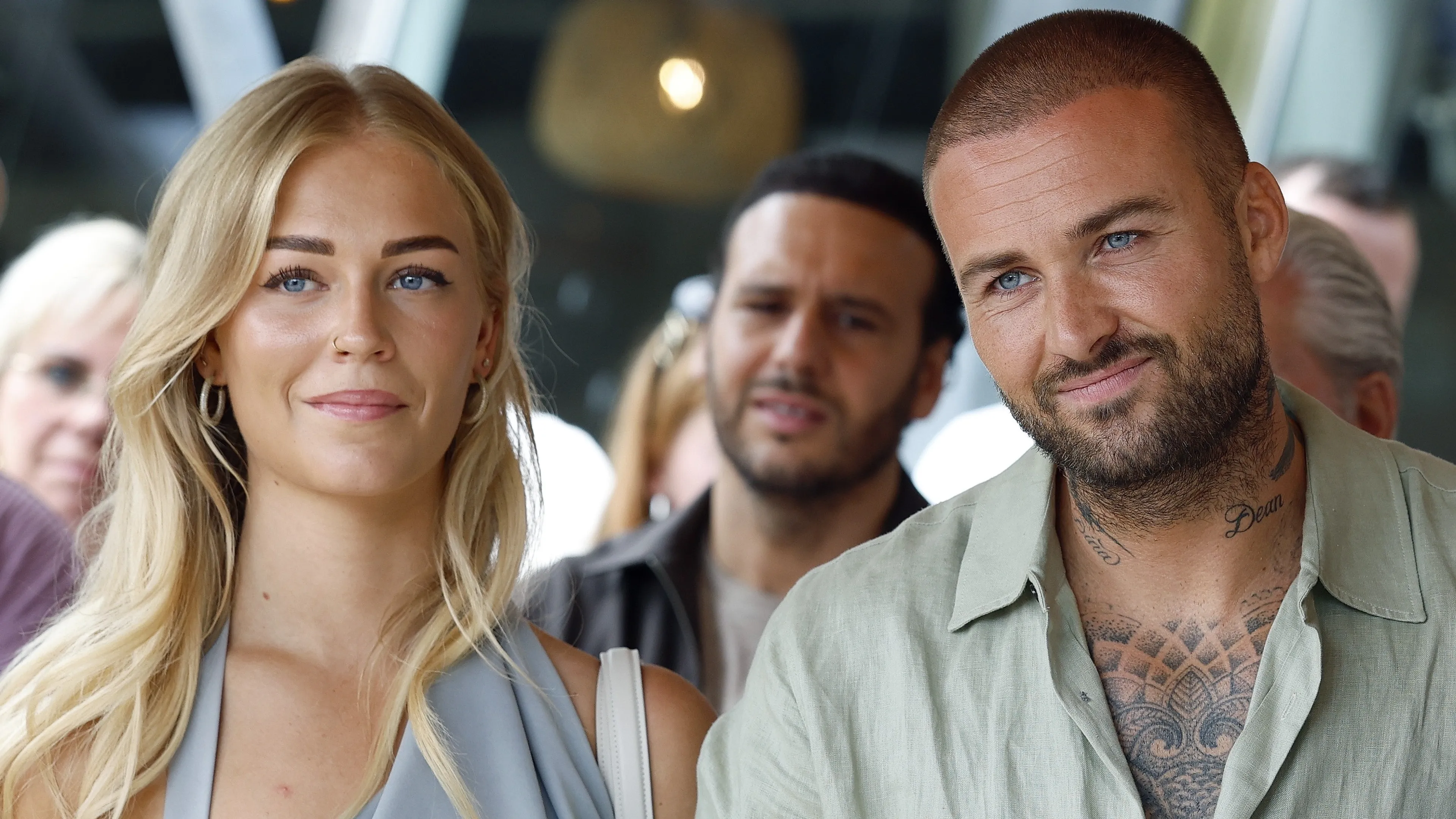 Zien: Dave Roelvink en Marijn Kuipers delen verlovingsfoto's