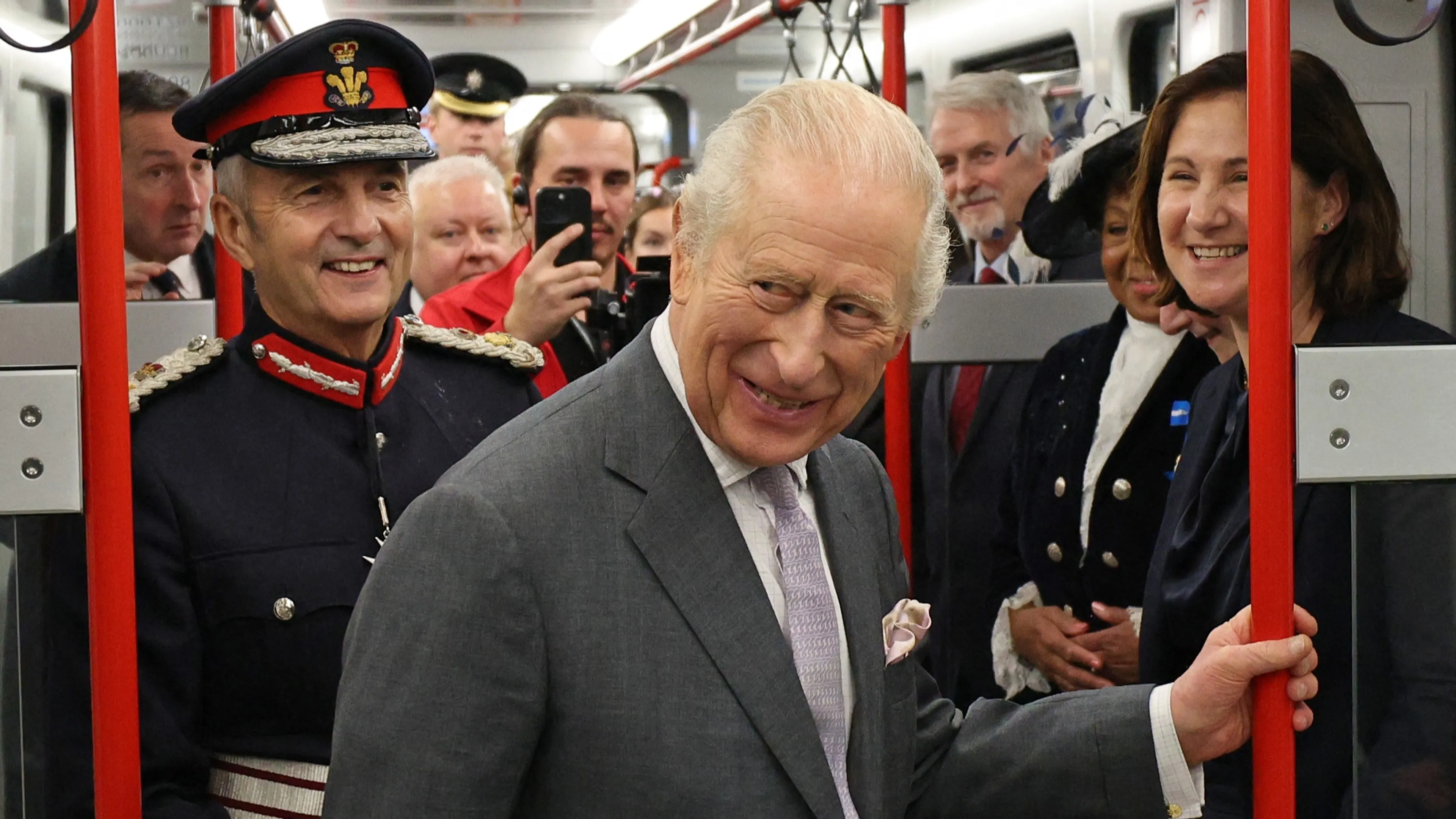 Brits koningshuis herdenkt prins Philip op Vaderdag