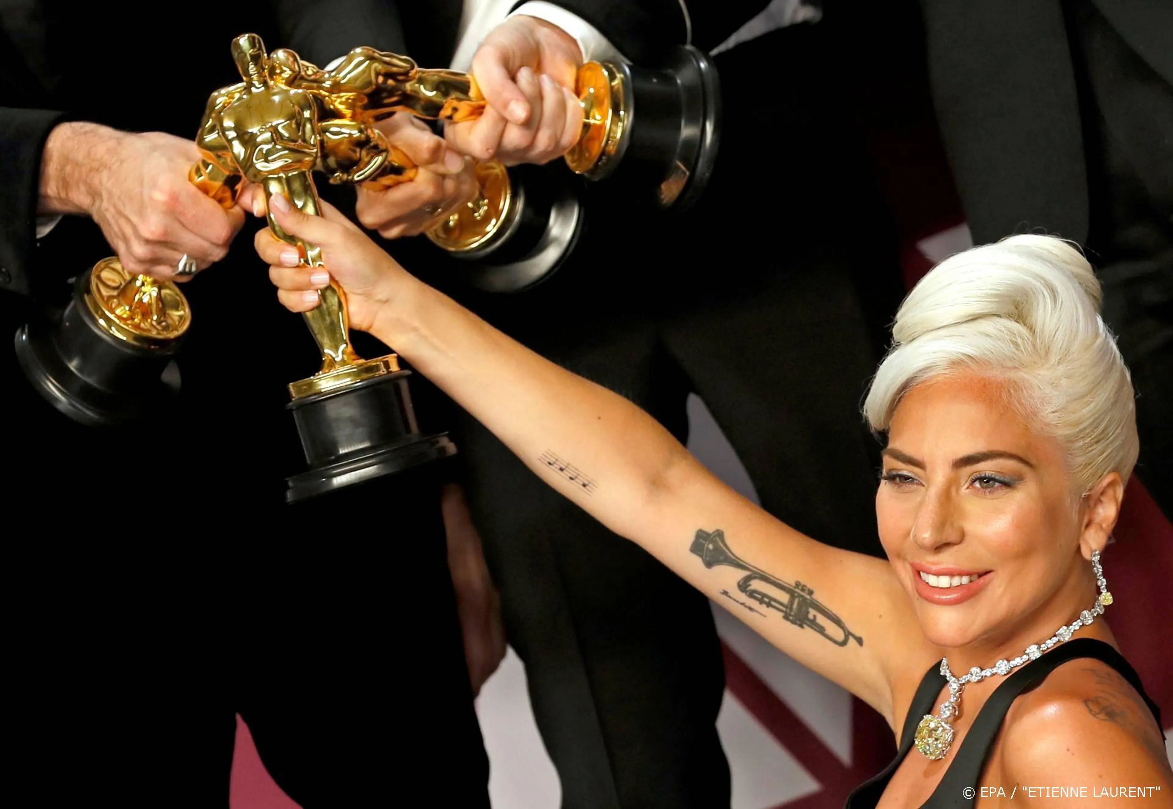 Lady Gaga brengt vrijdag nieuwe single Stupid Love uit