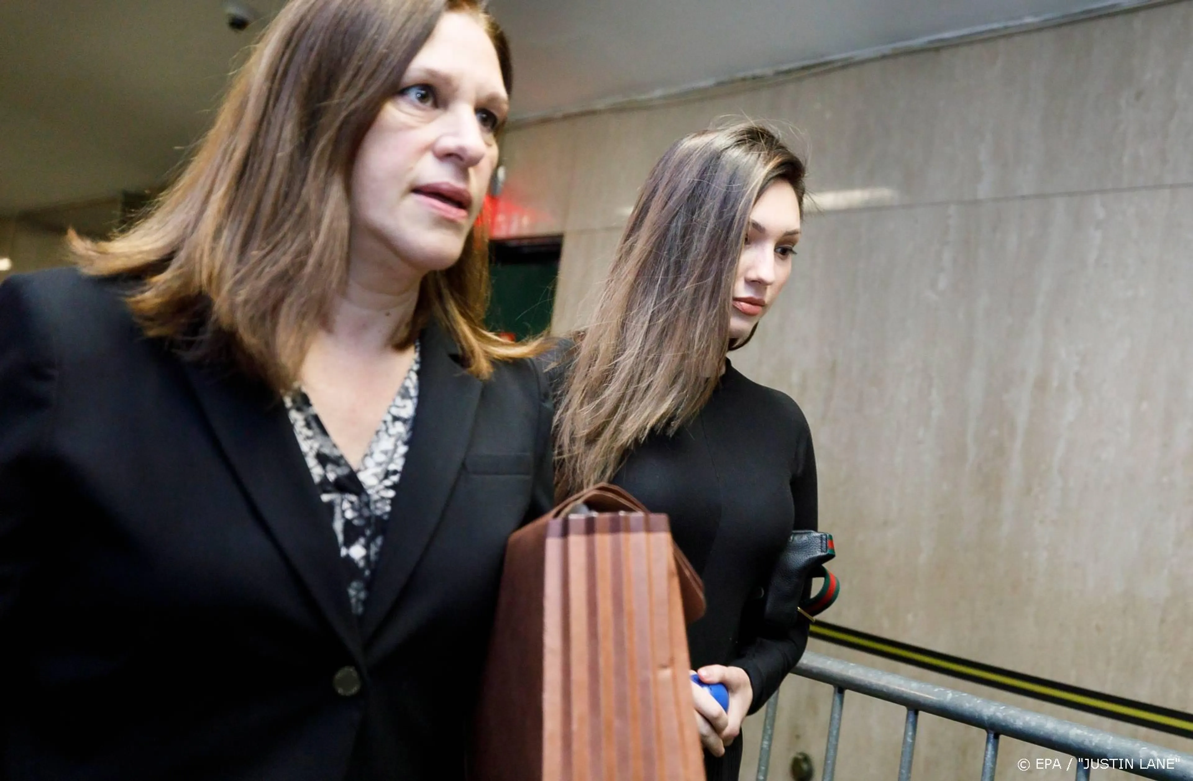Slachtoffers blij, advocaat boos om celstraf Weinstein