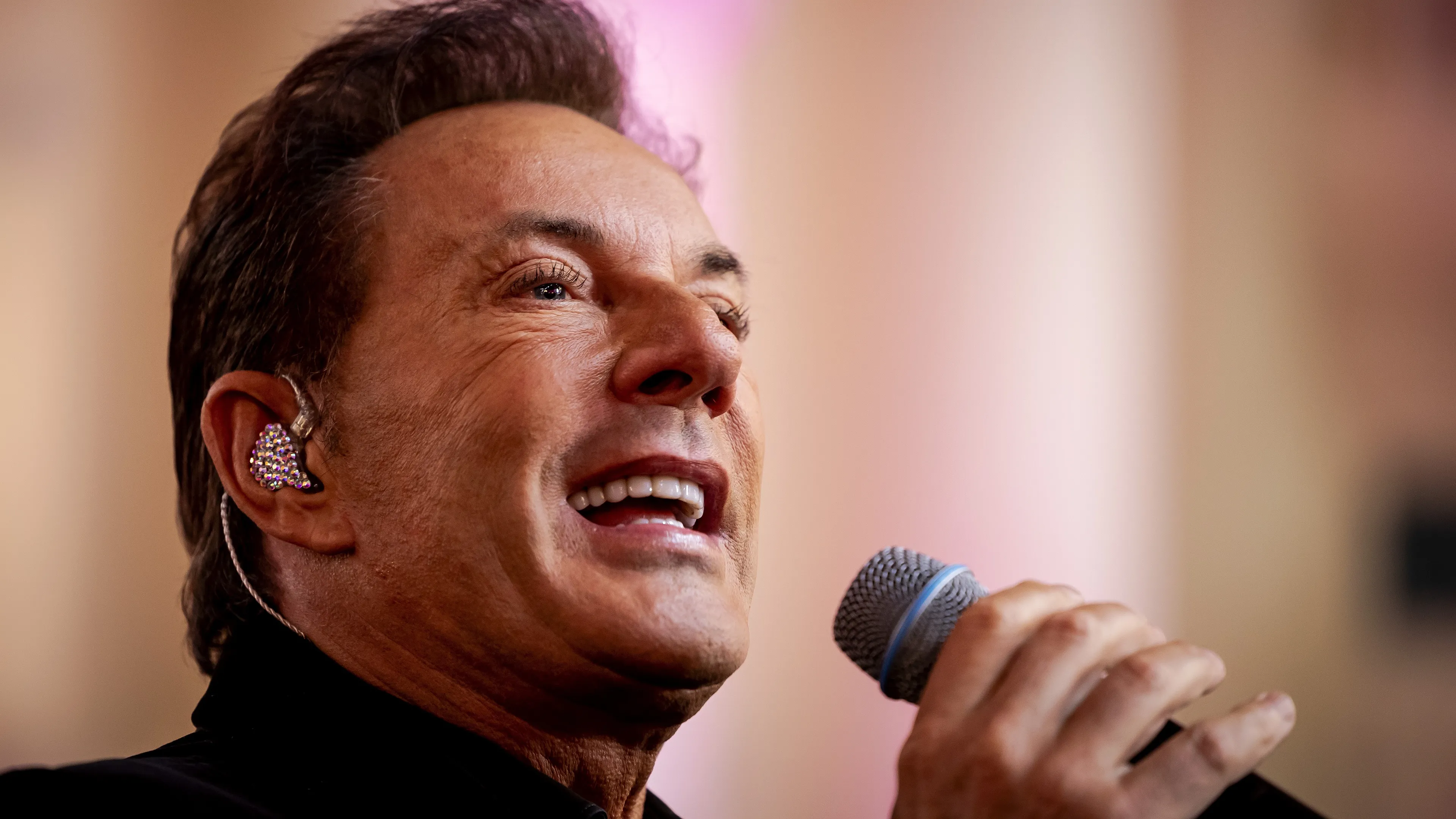Gerard Joling doet grote aankondiging over de grens