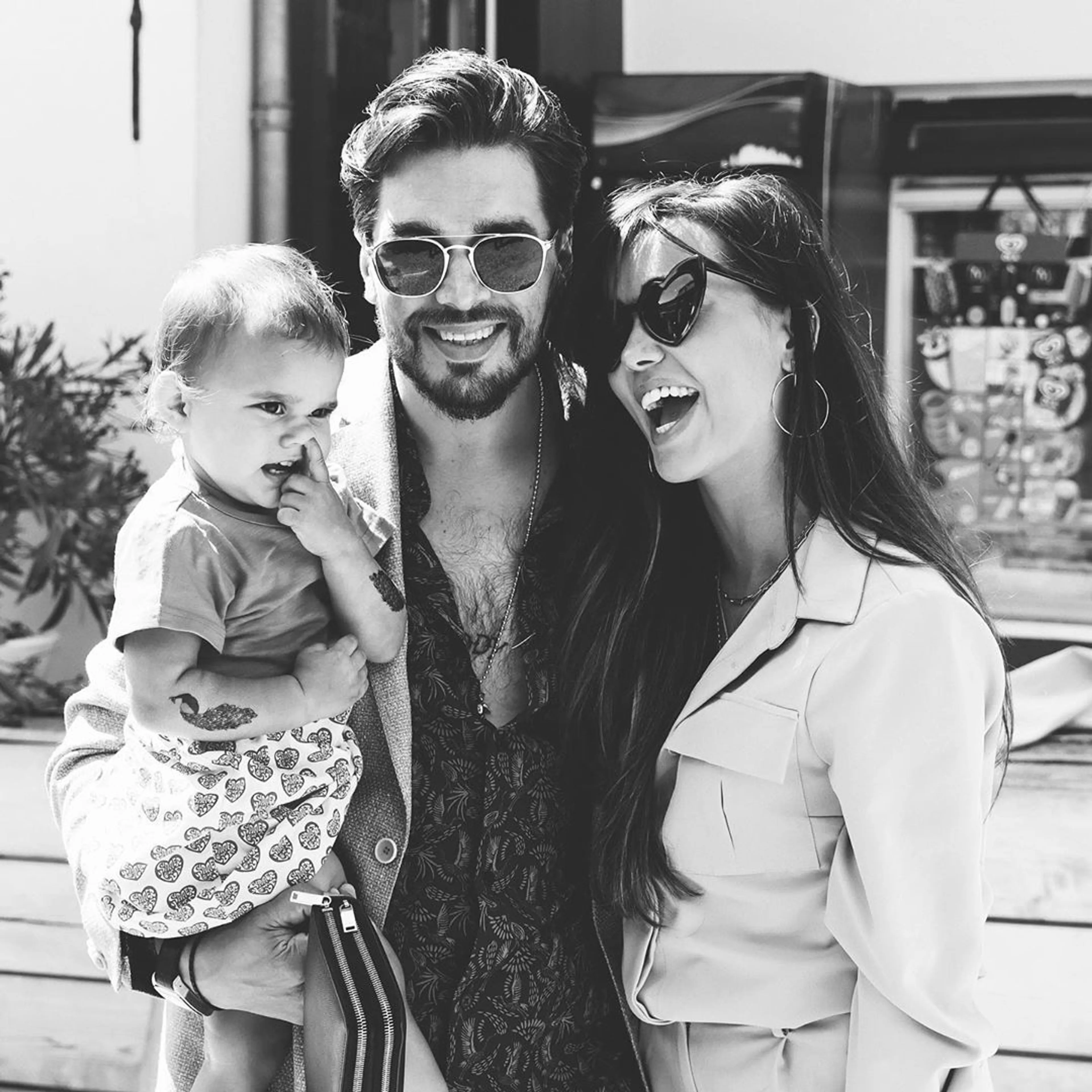 ZIEN: Teddy ziet aap aan voor vader Waylon