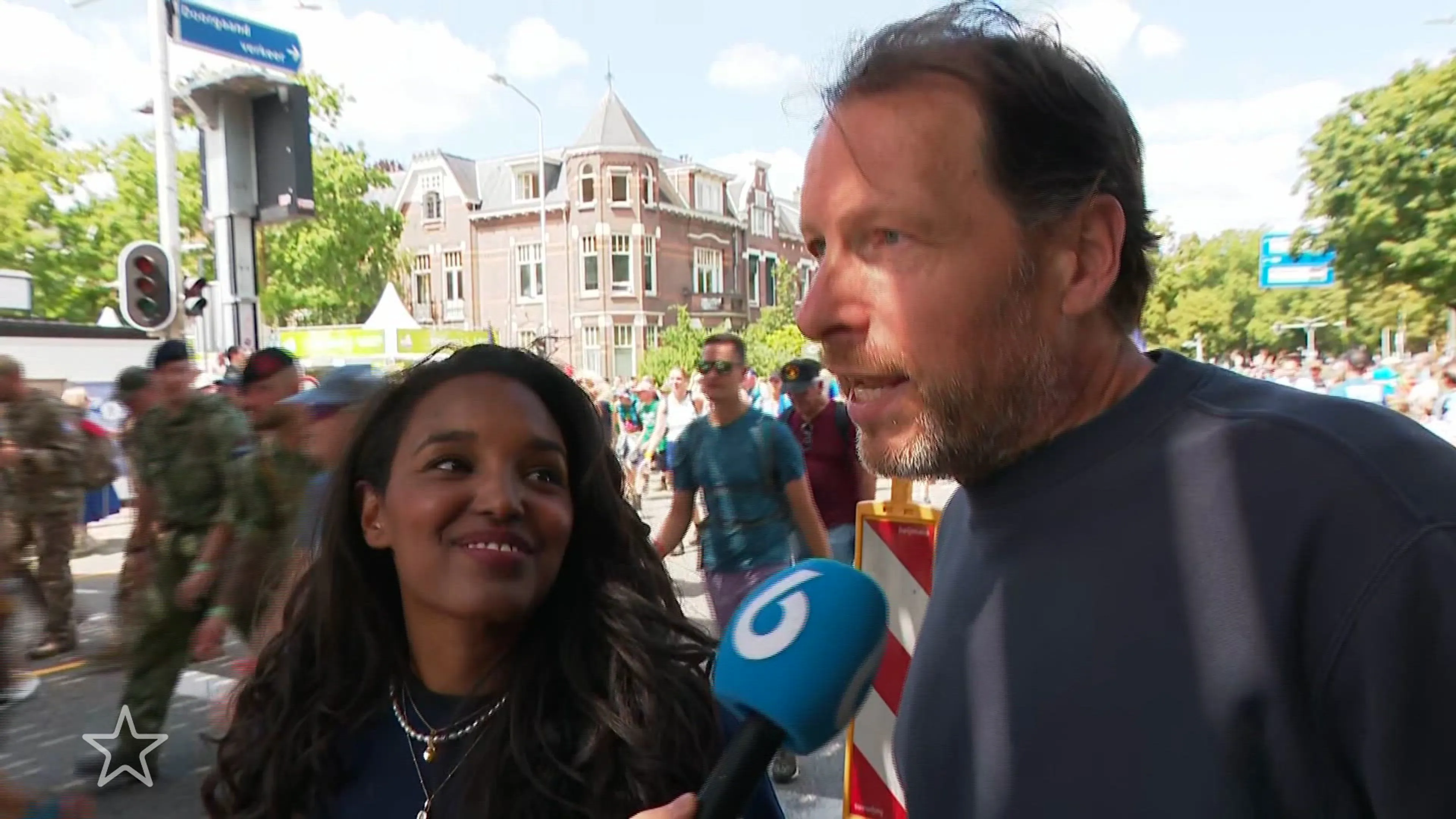 Herman van der Zandt en Sosha Duysker genieten van Nijmeegse Vierdaagse