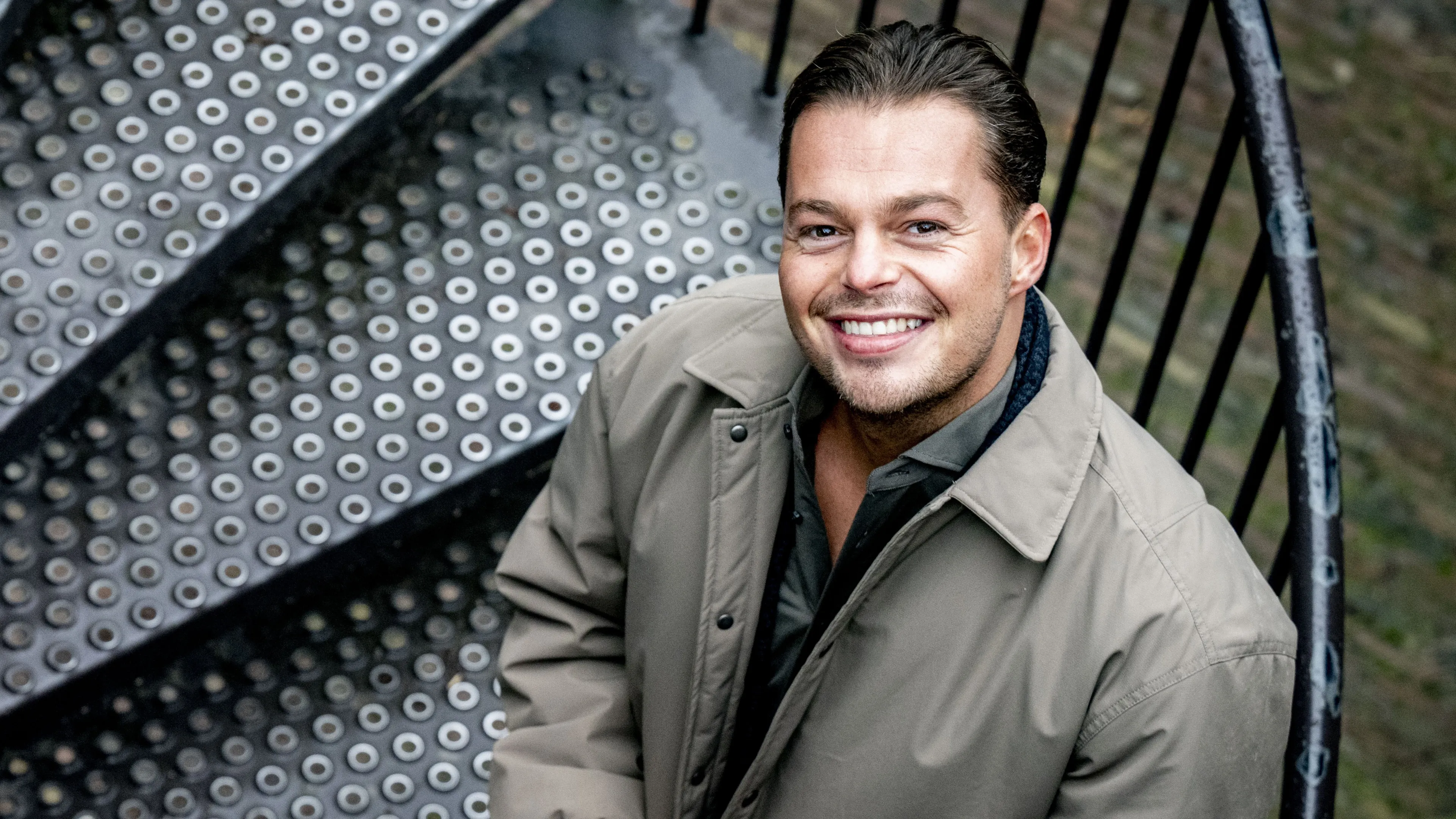 Fans enthousiast over nieuwe zomerse single Robert van Hemert
