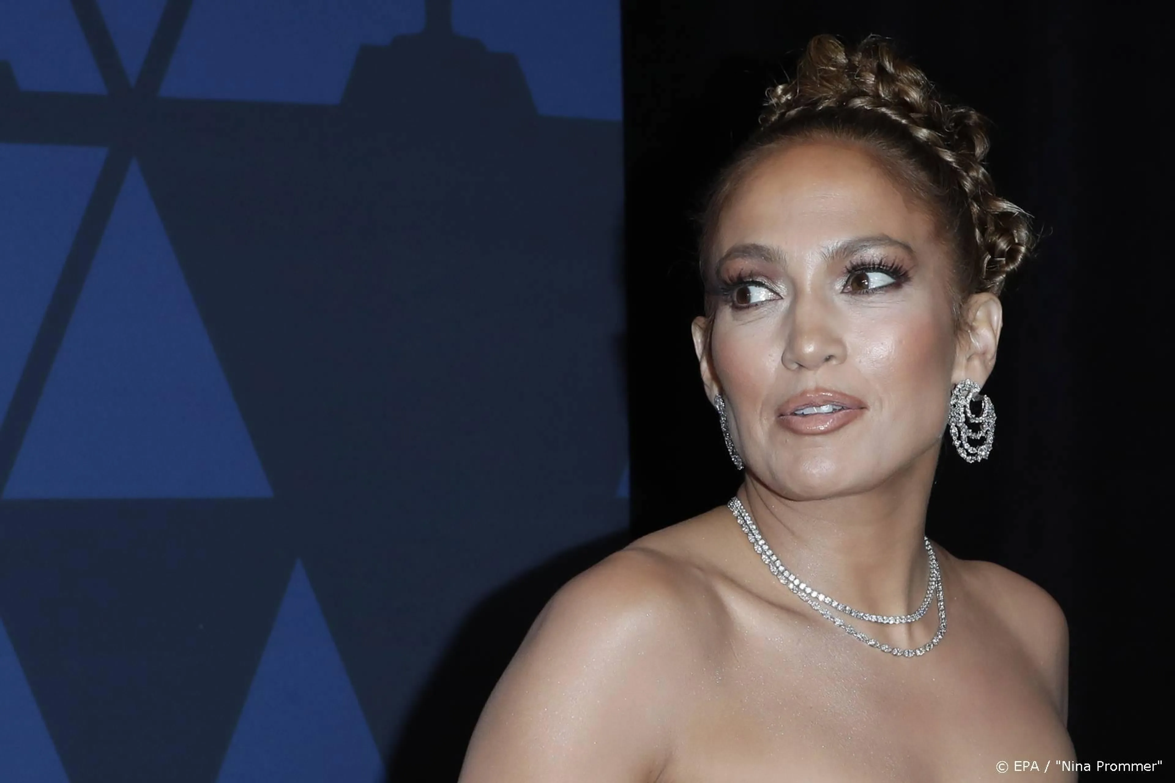 Oud-stripper klaagt J.Lo aan voor 40 miljoen