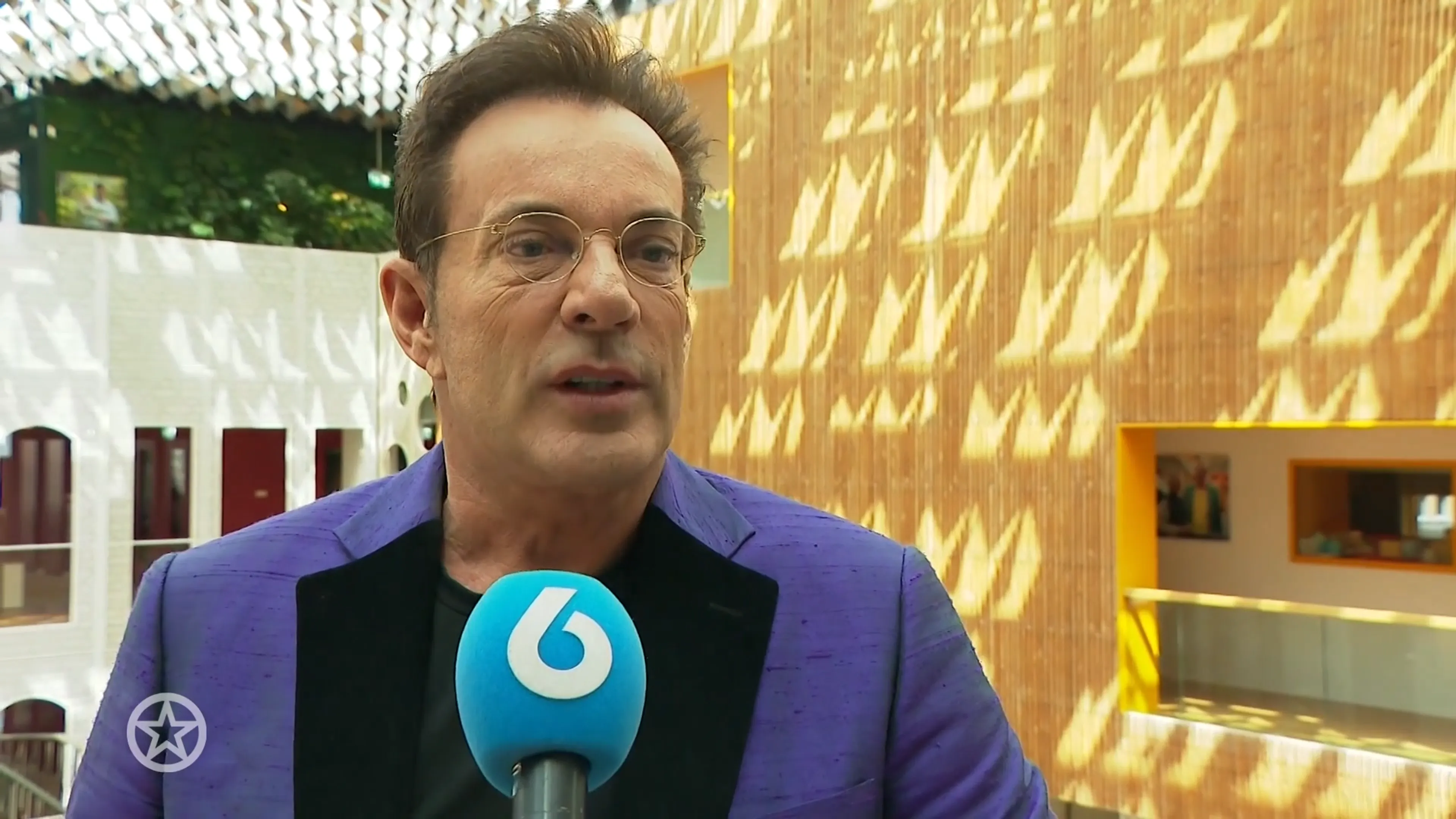 Zanger brengt precies hetzelfde nummer uit als Gerard Joling