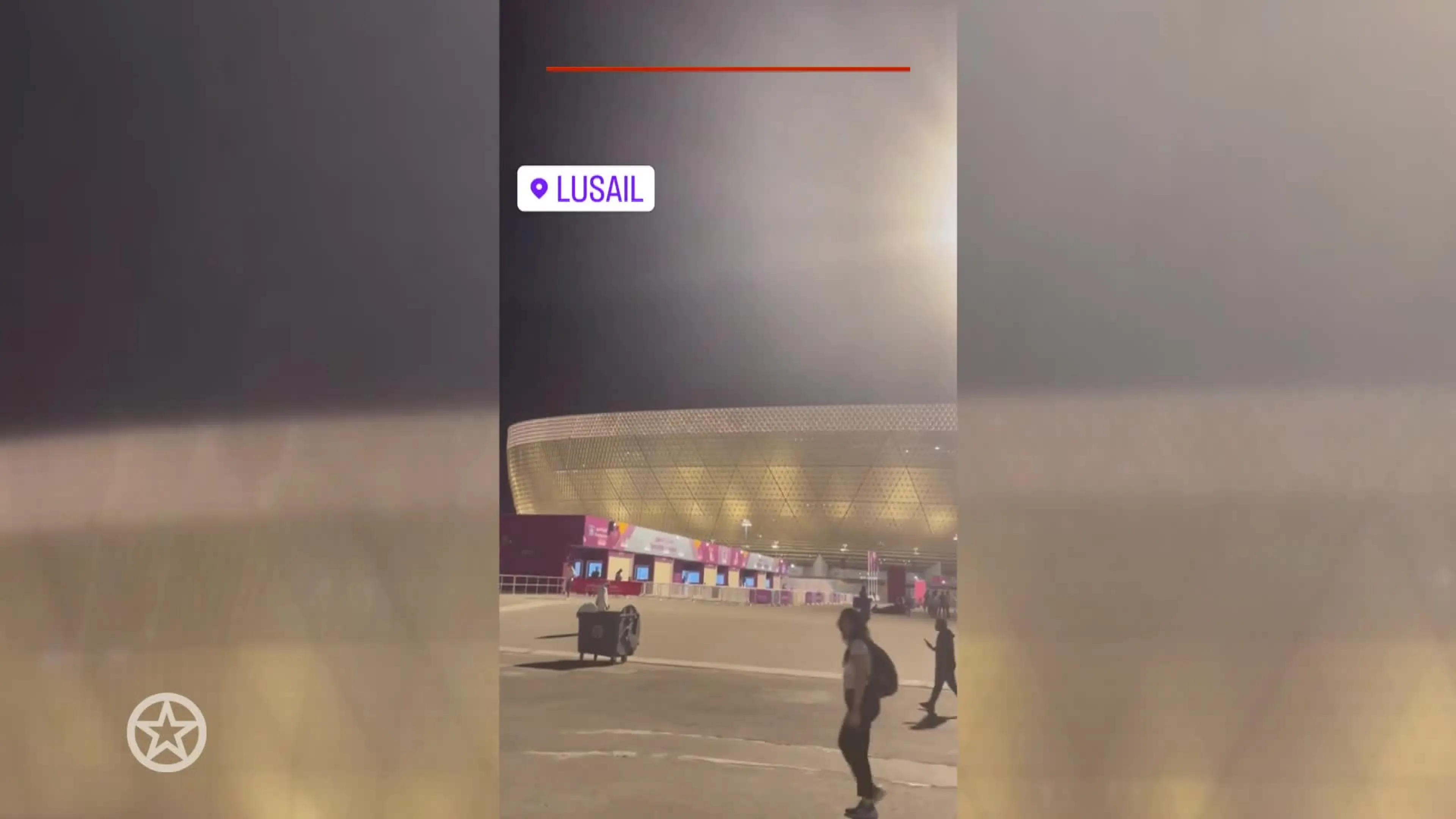 Wahl filmt station voorafgaand kwartfinale Oranje