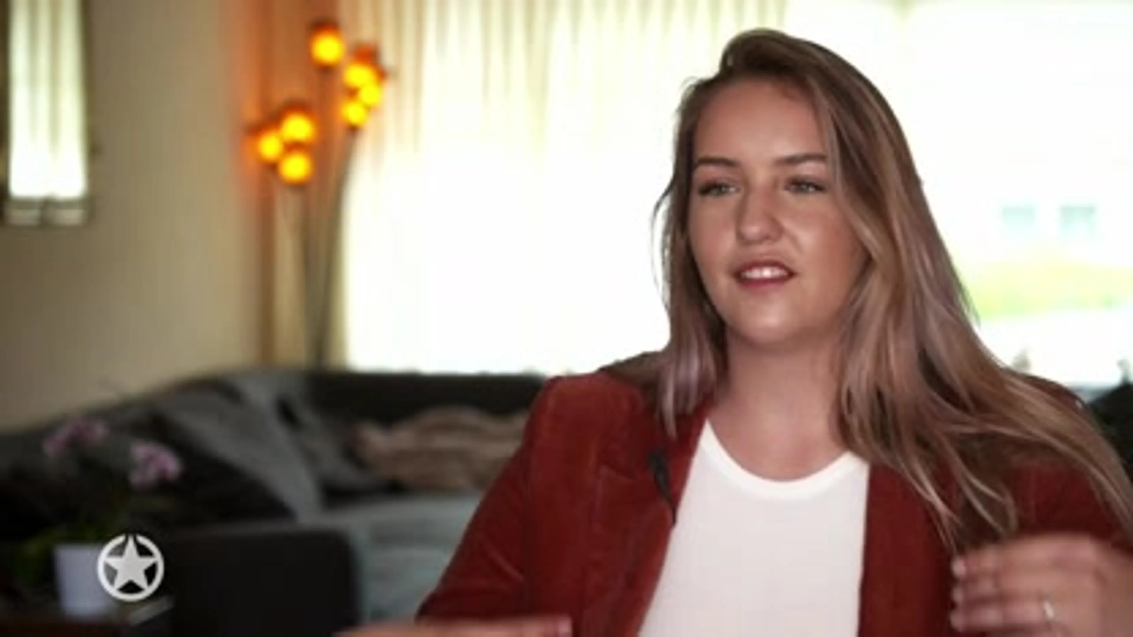 Plussize-model Joann van den Herik openhartiger dan ooit!