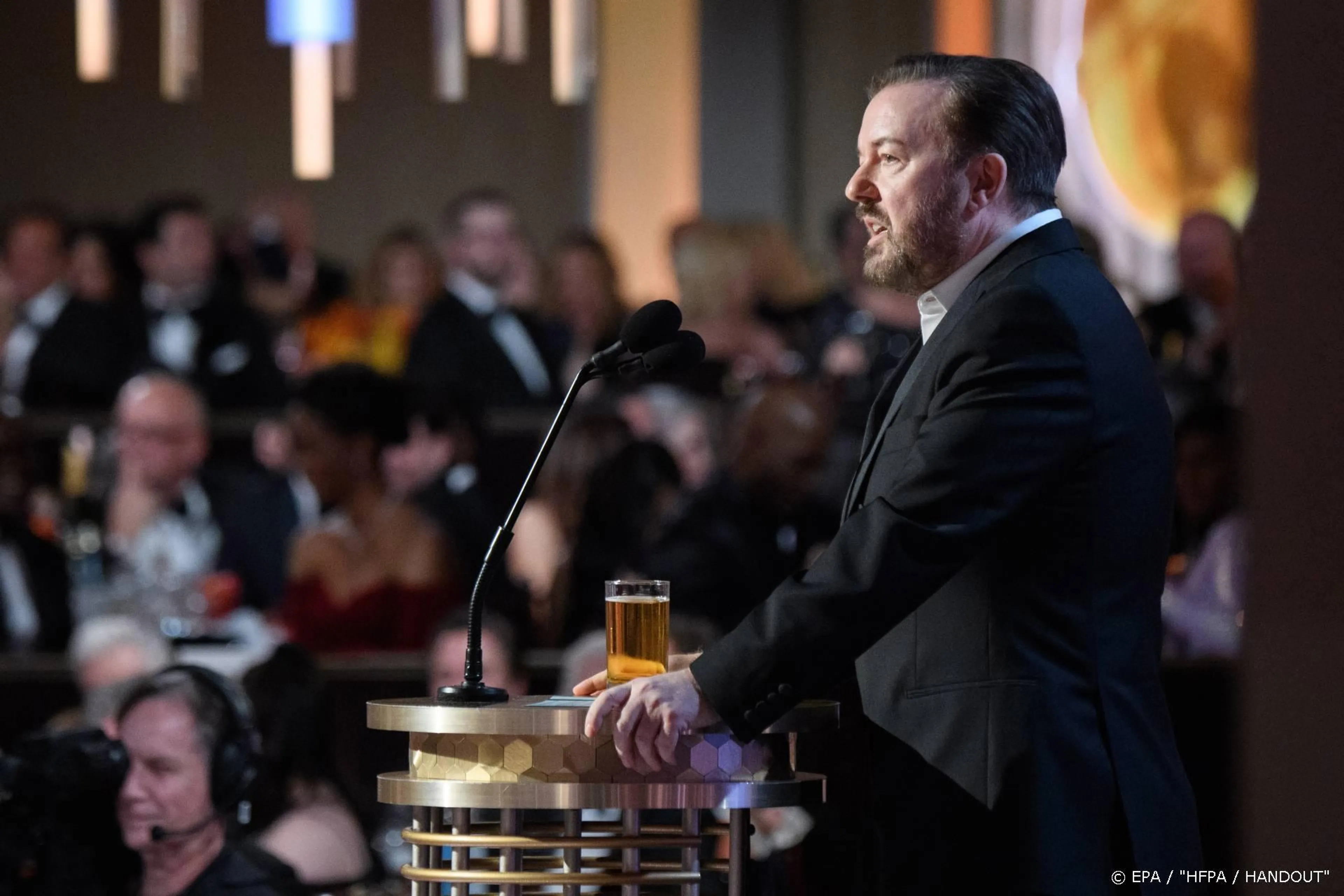 Ricky Gervais gaat overal ter wereld naar Italiaan
