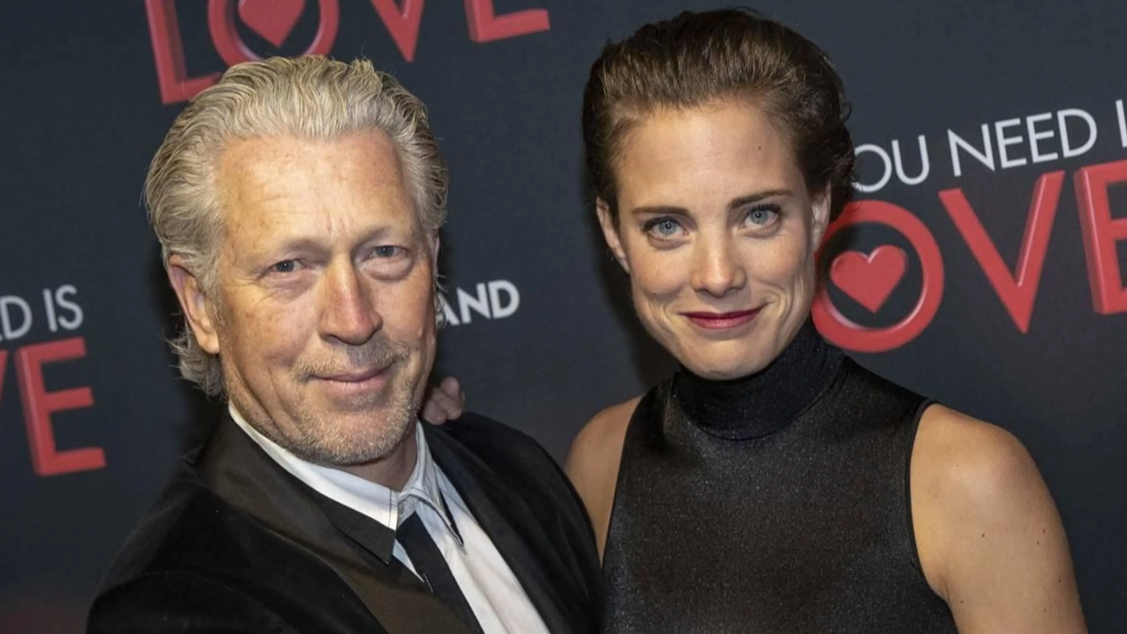 Na 16 jaar samen gaat Hajo Bruins (66) trouwen met vriendin Linde (39)