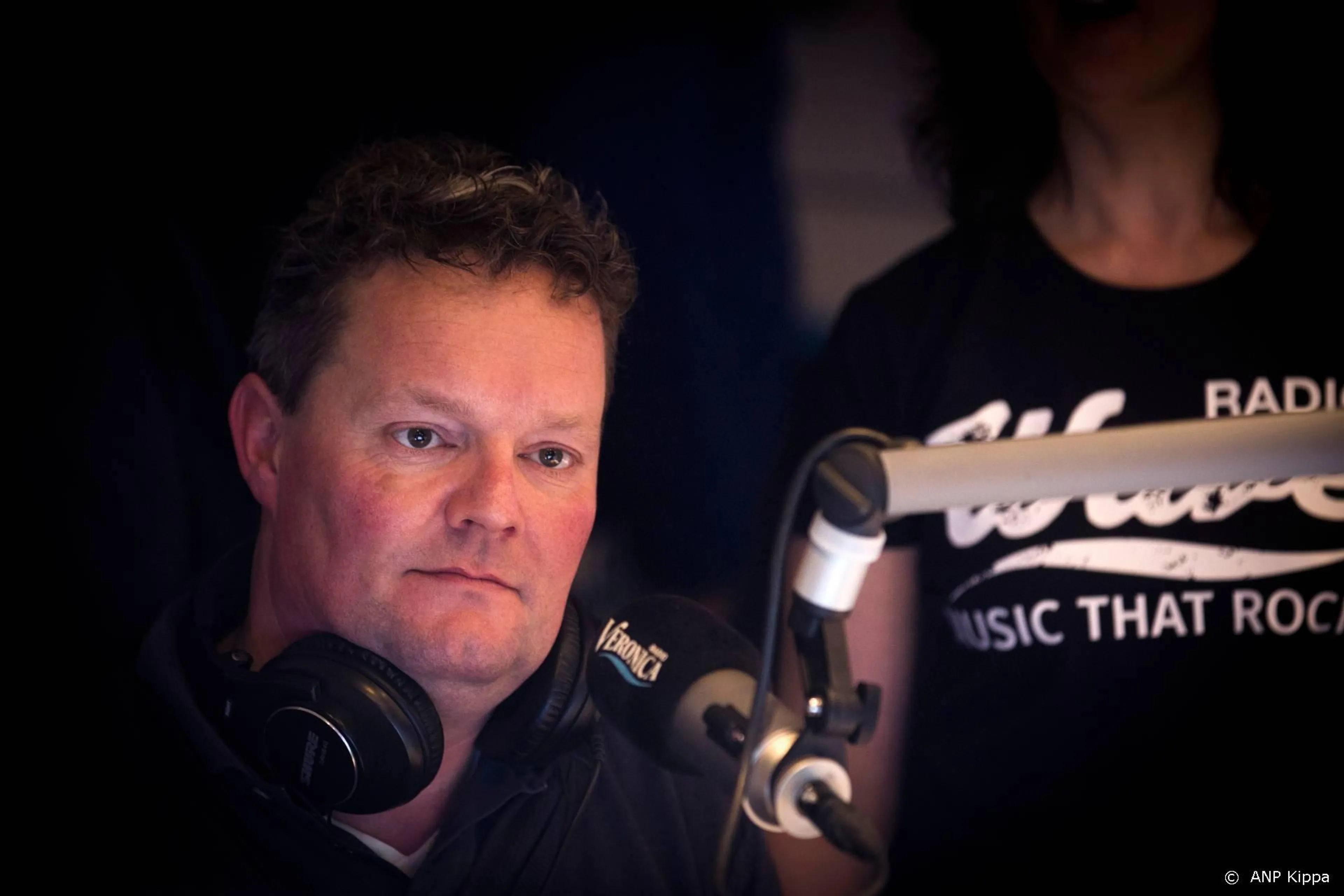 Buma roept radiostations op Nederlandse muziek te draaien