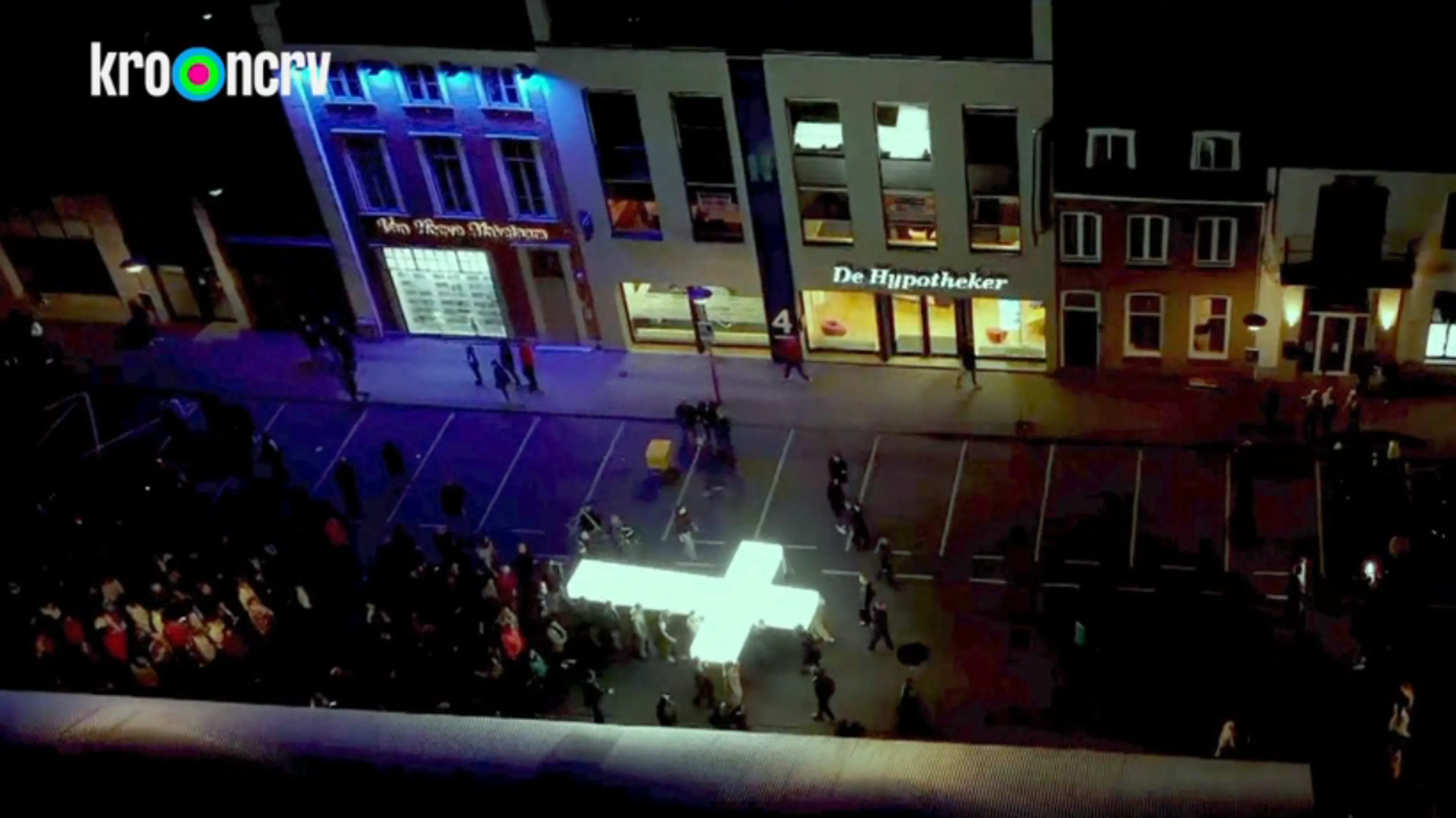 De oplettende Passion-kijker spot een bekende in het publiek