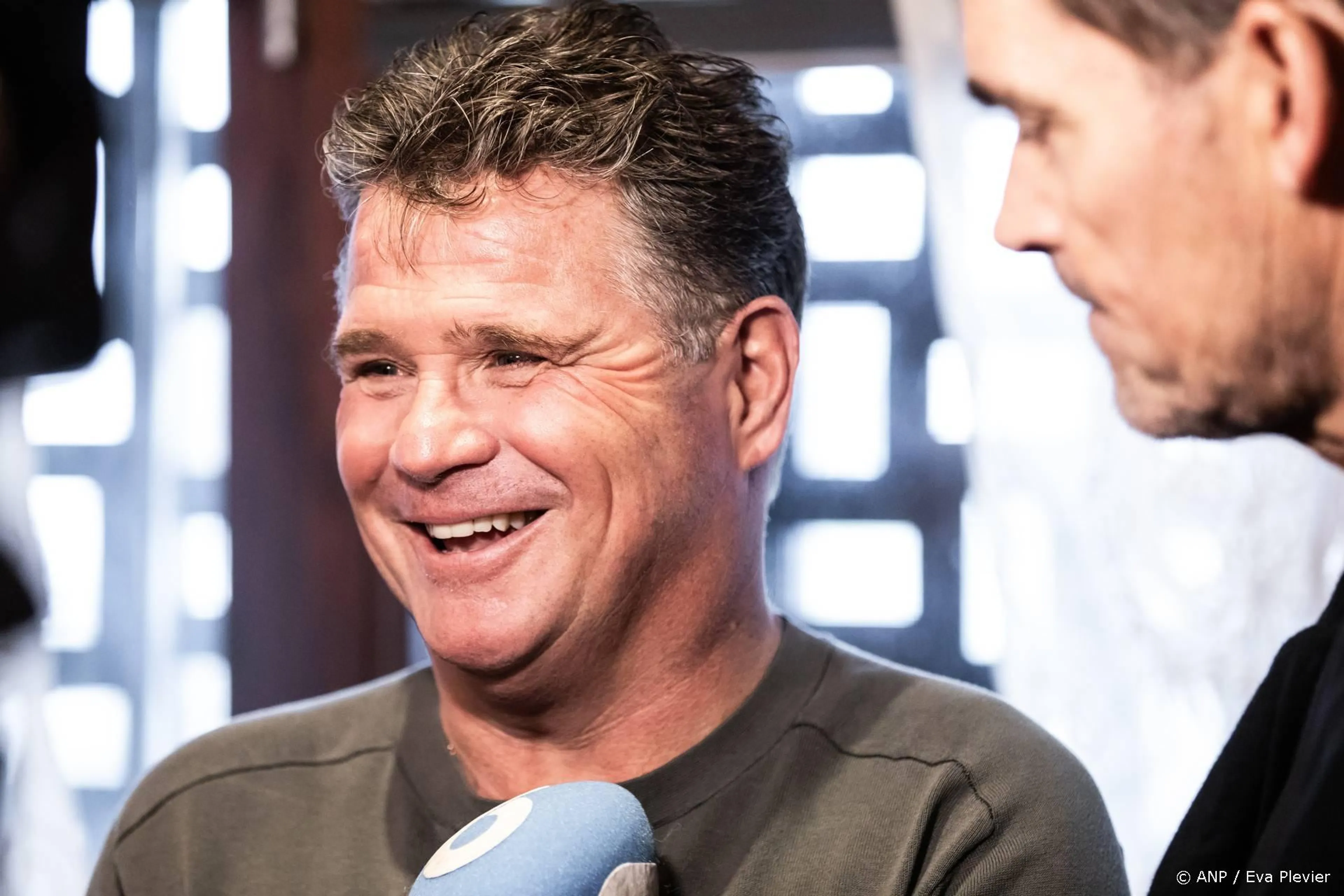 Wolter Kroes deelt droevig nieuws: 'Ik ben er beroerd van'