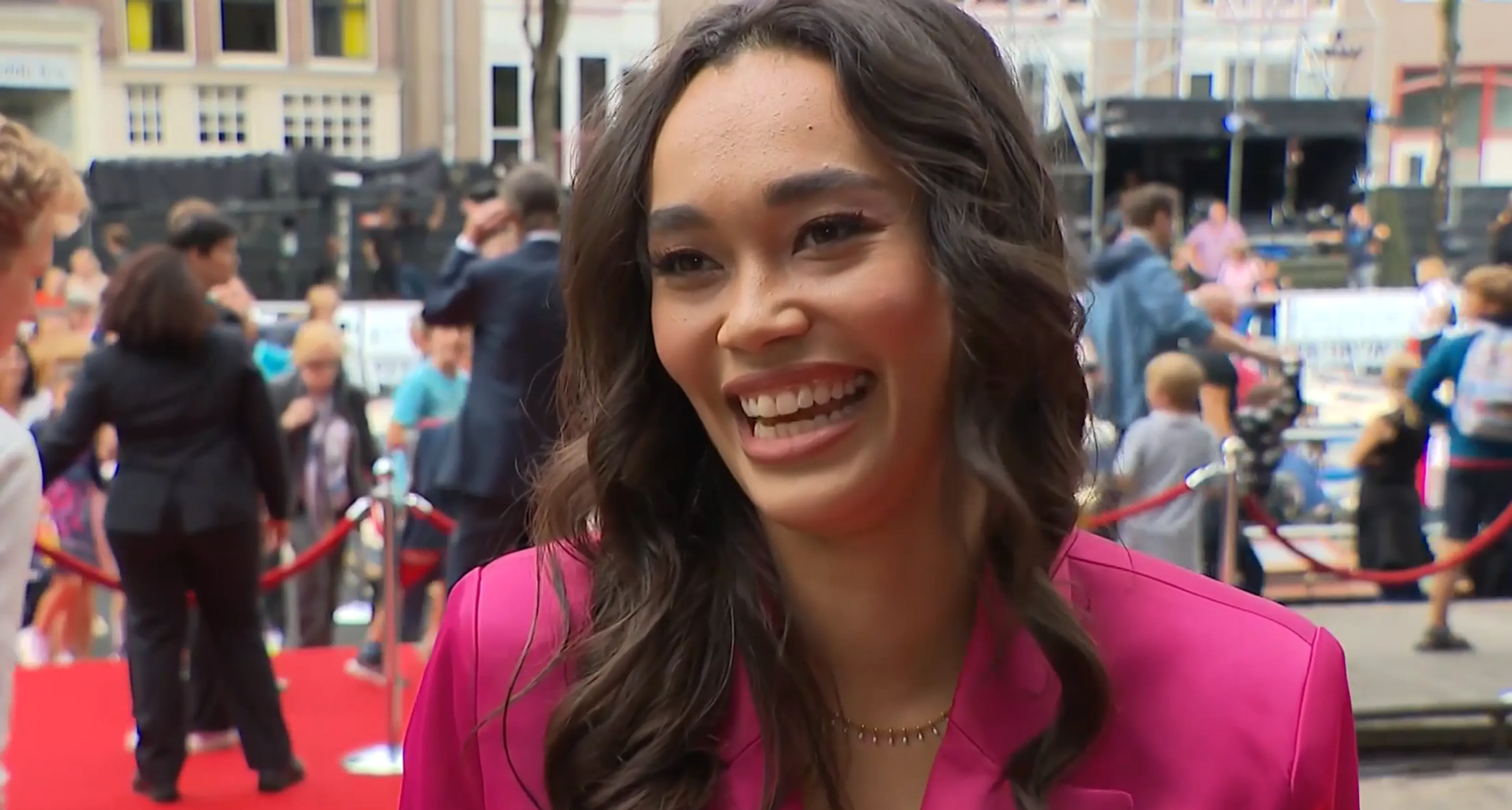 Romy Monteiro gewond door ongelukje in slaapkamer