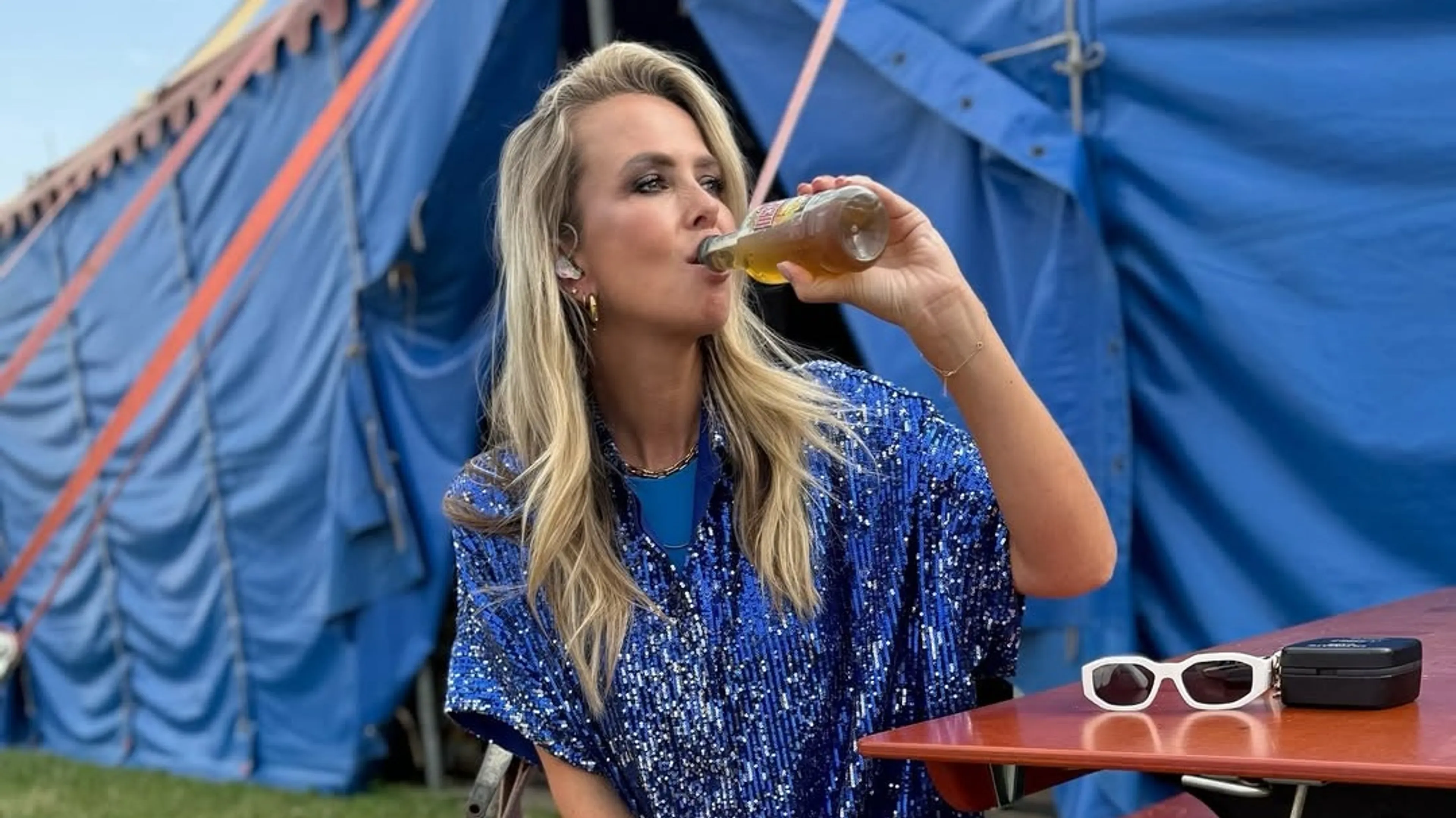 Monique Smit reageert op eindeloze discussie: 'Het is ook nooit goed hè?'