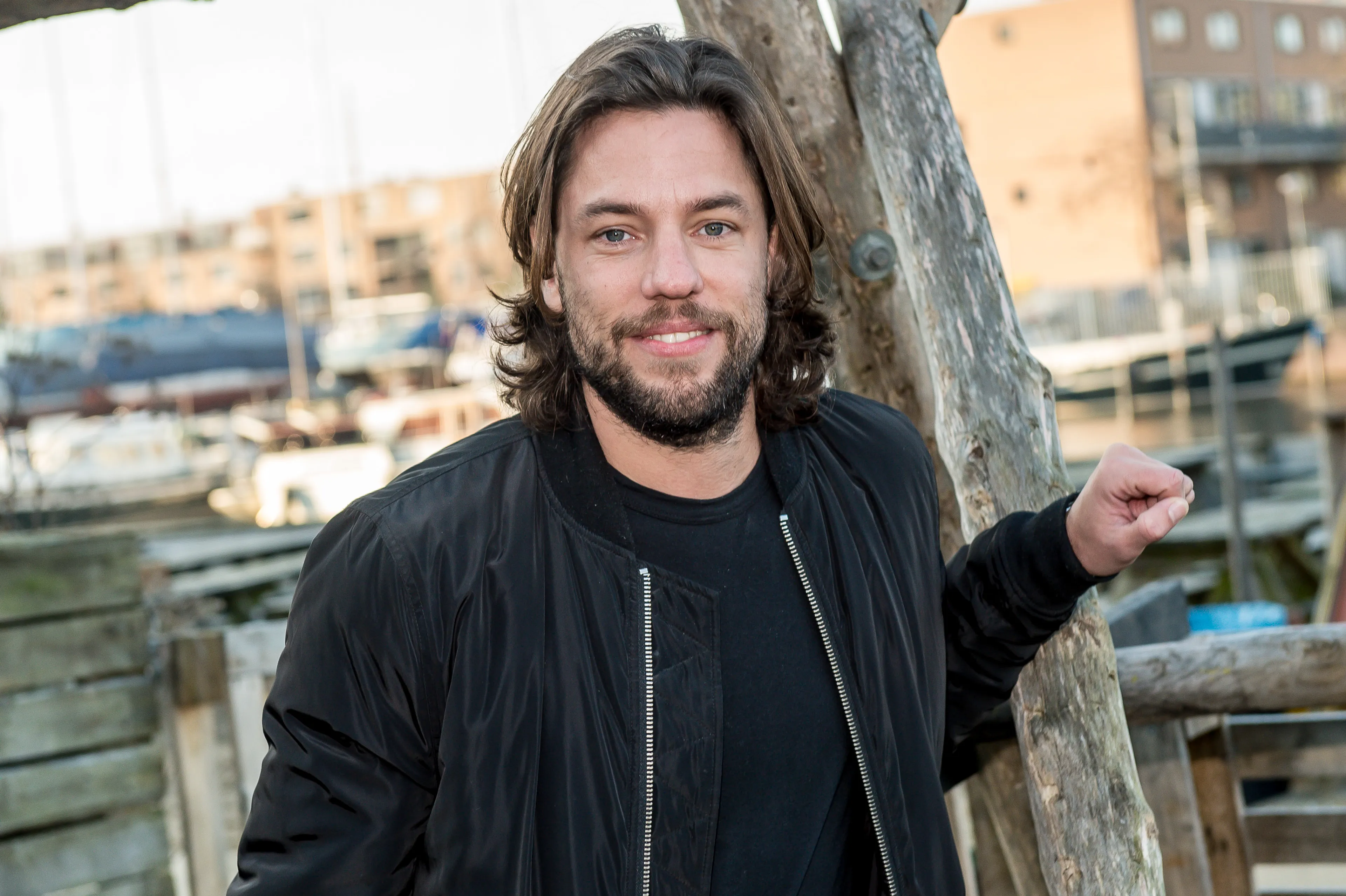 Thomas Dekker is weer single