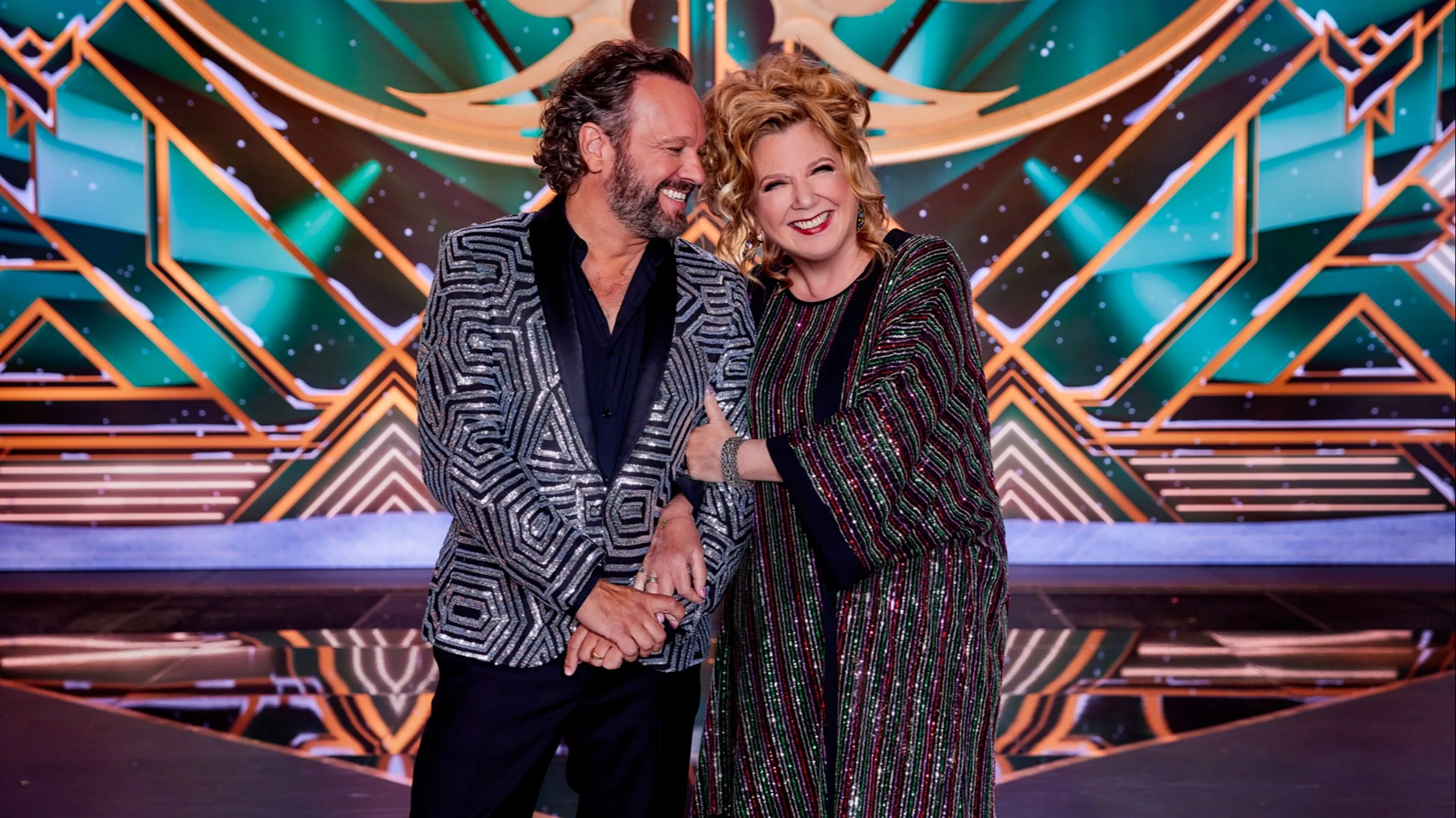 Carlo Boszhard open over The Masked Singer zonder Loretta Schrijver