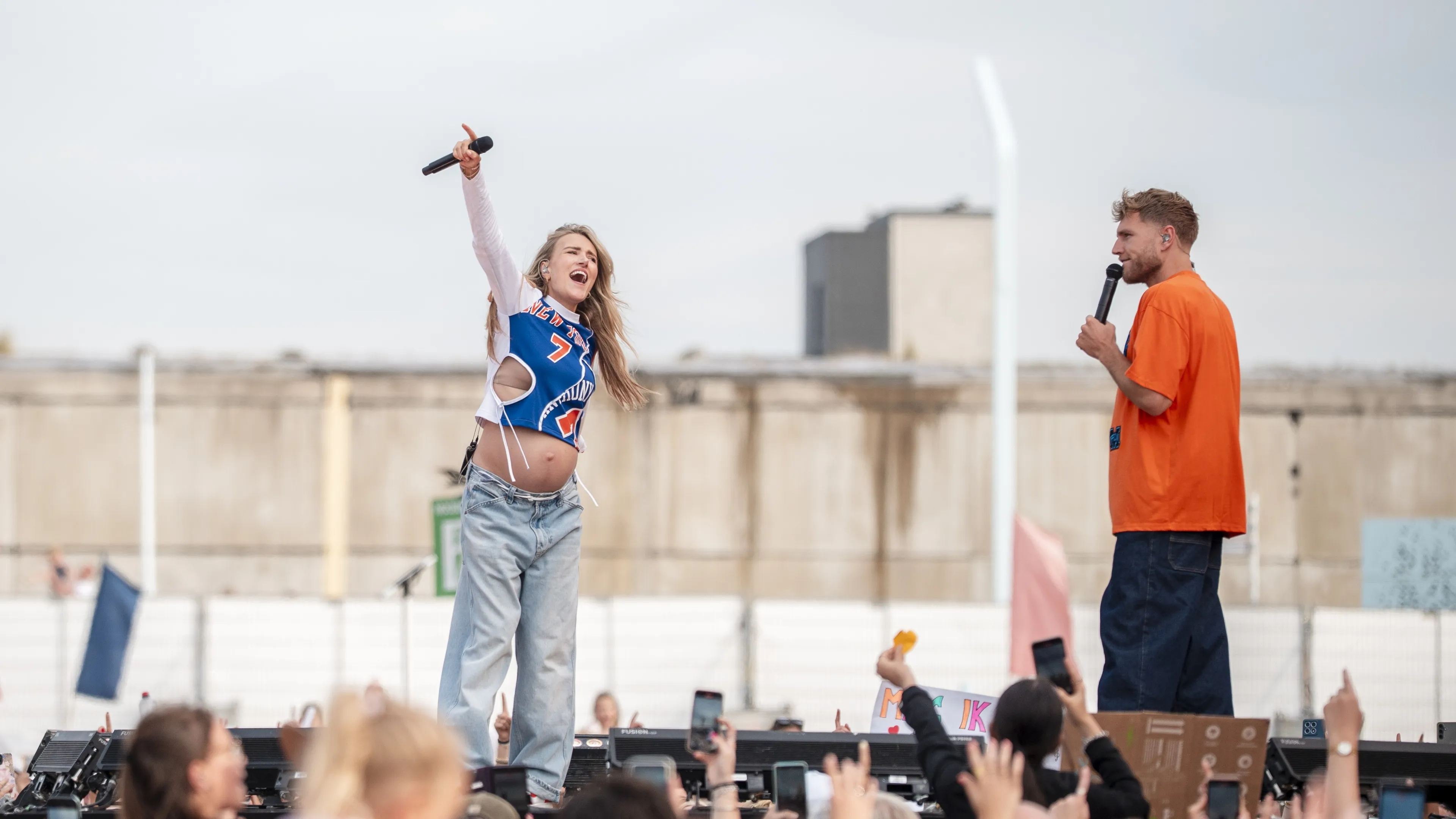 Suzan en Freek schitteren op de bekende The Voice-stoelen