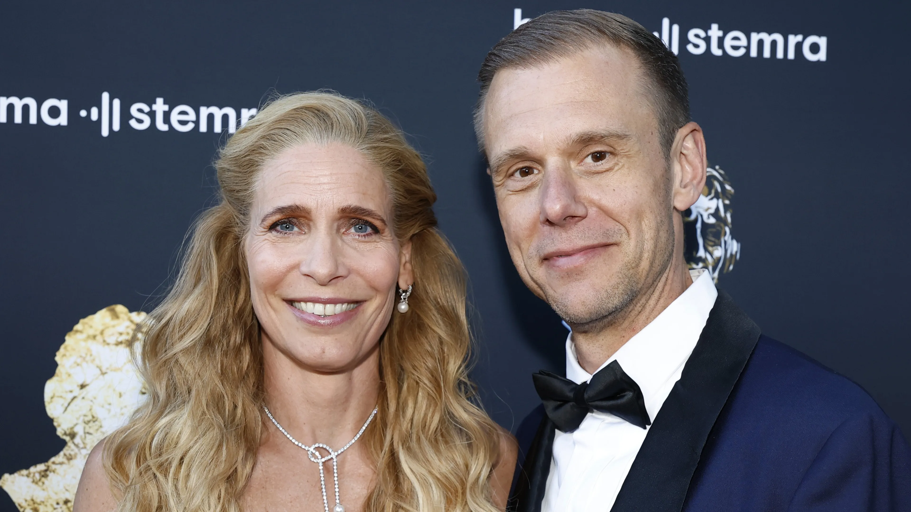 Armin van Buuren drie weken weg met gezin voor 'reset'