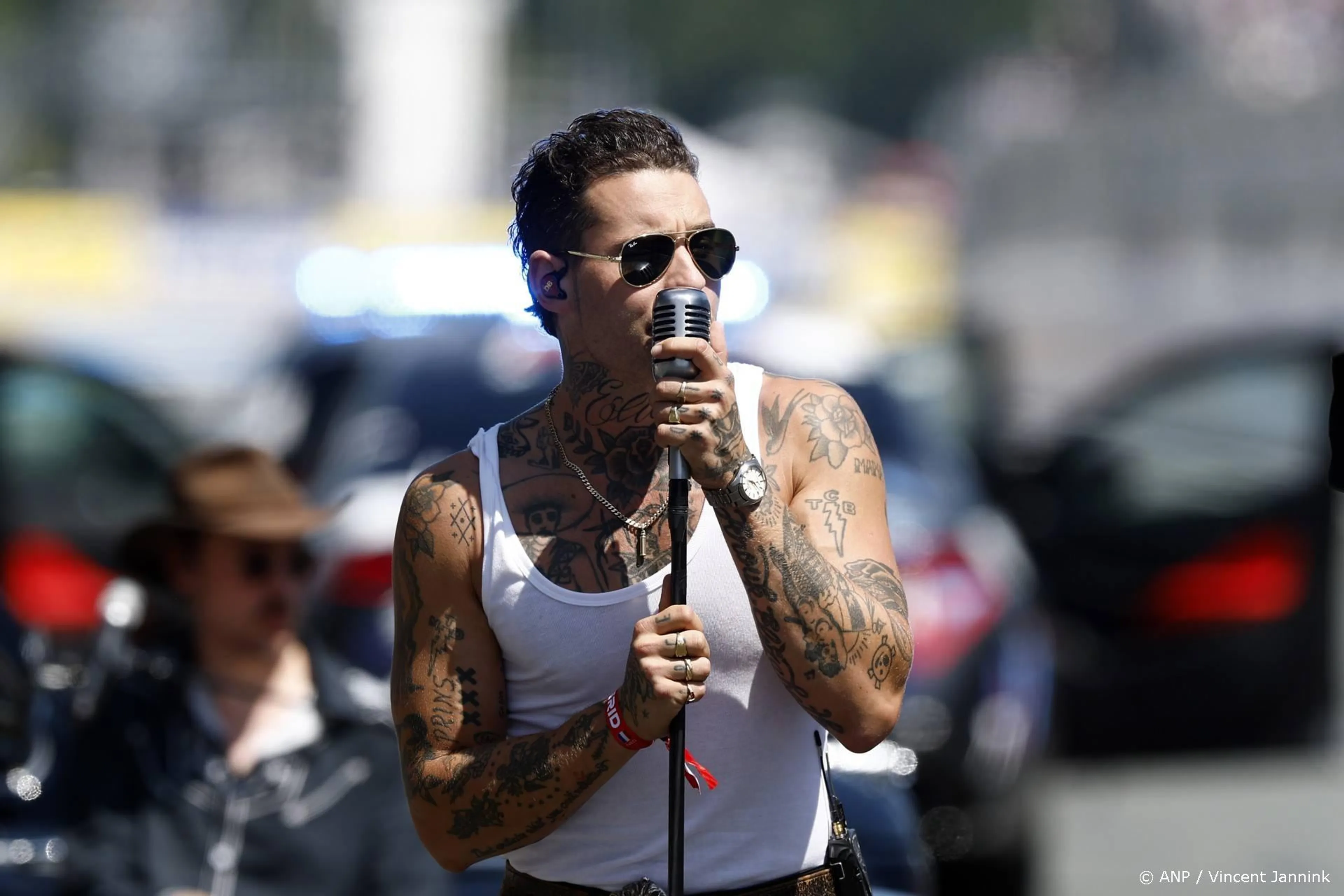 Grote droom komt uit voor Douwe Bob: 'Voorprogramma van grootste countryband ter wereld'