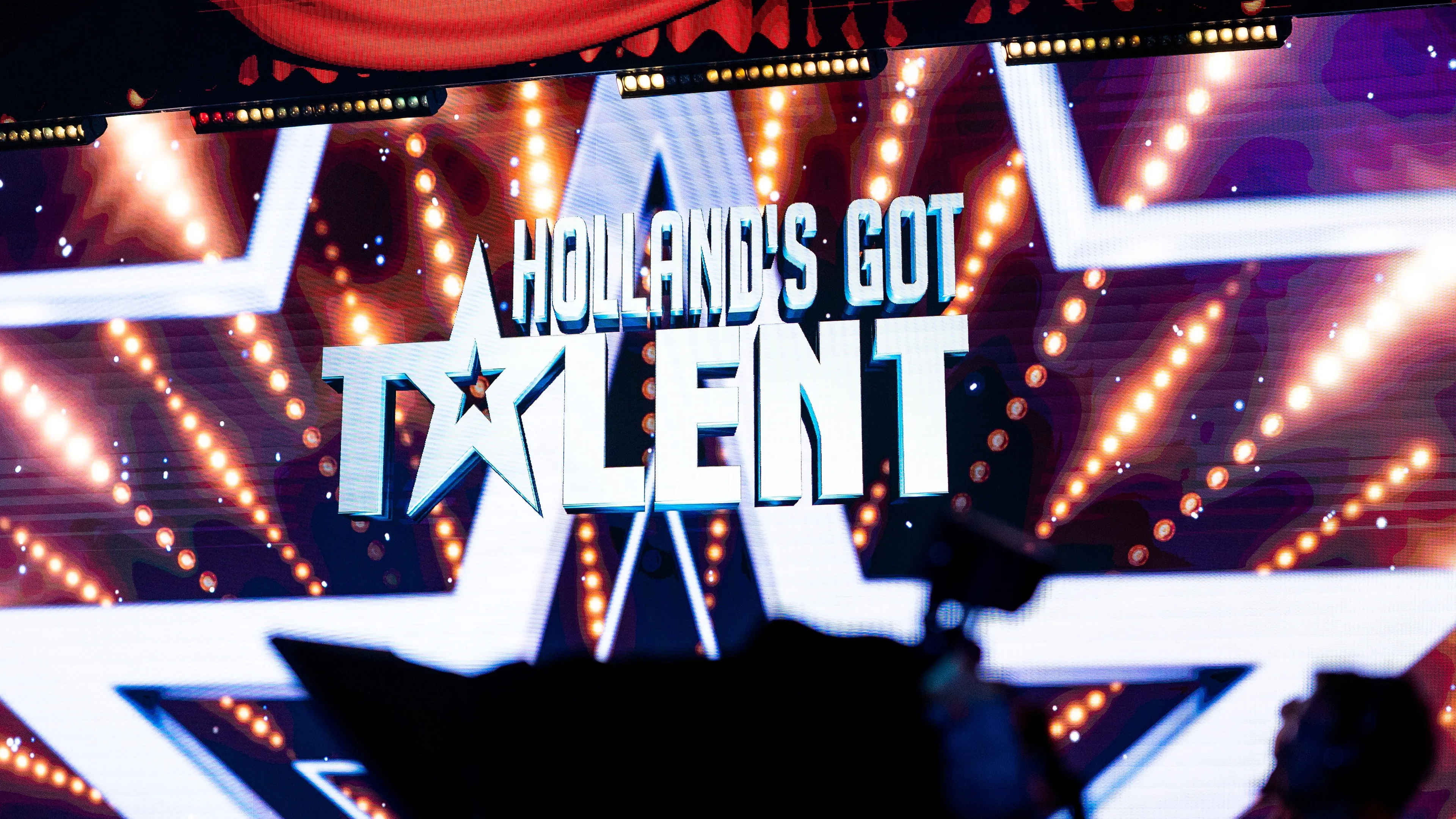 Golden buzzer voor deze jonge meiden in HGT