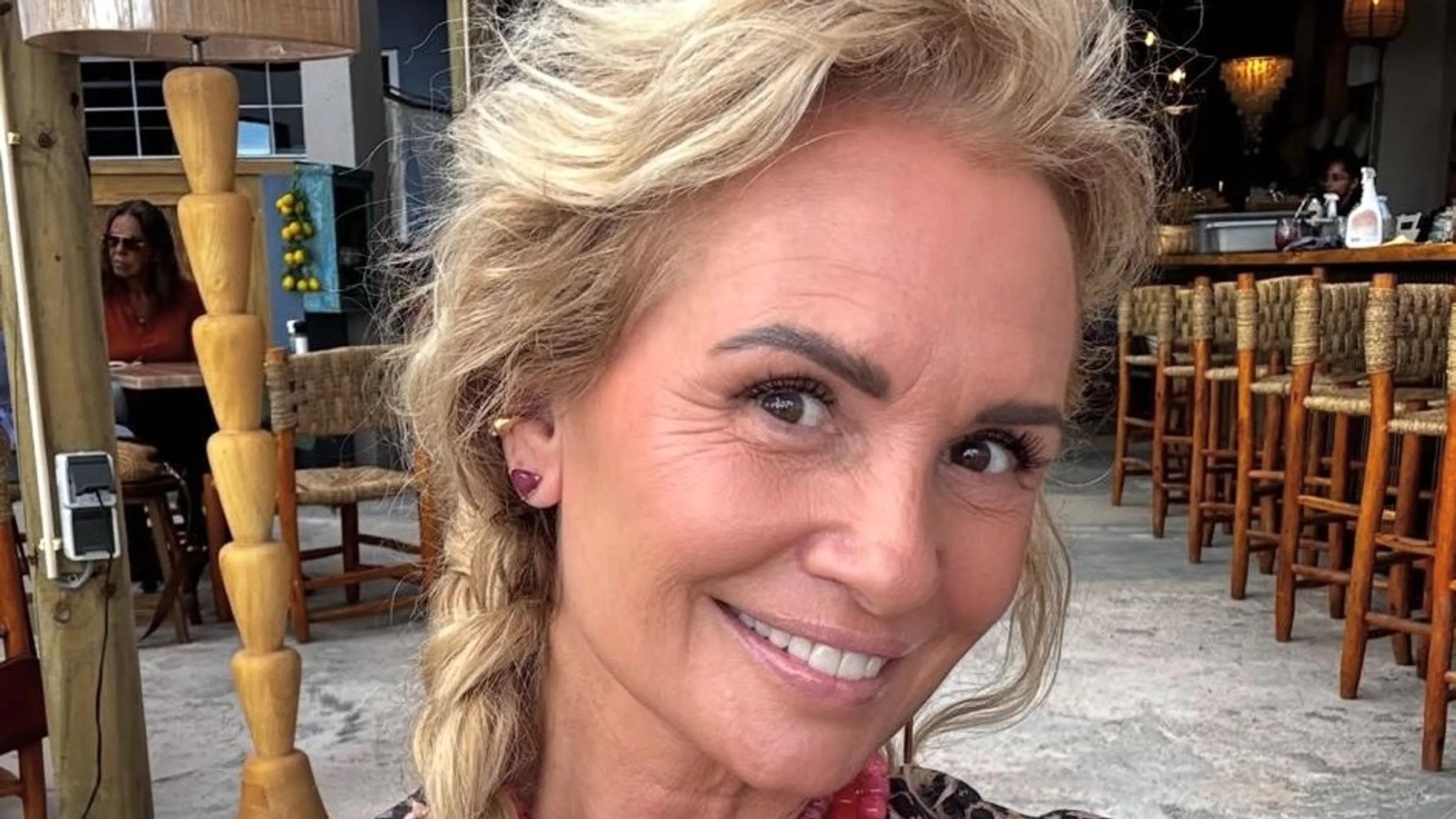 Leontine Ruiters emotioneel over reis zonder gezin: 'Dubbel'