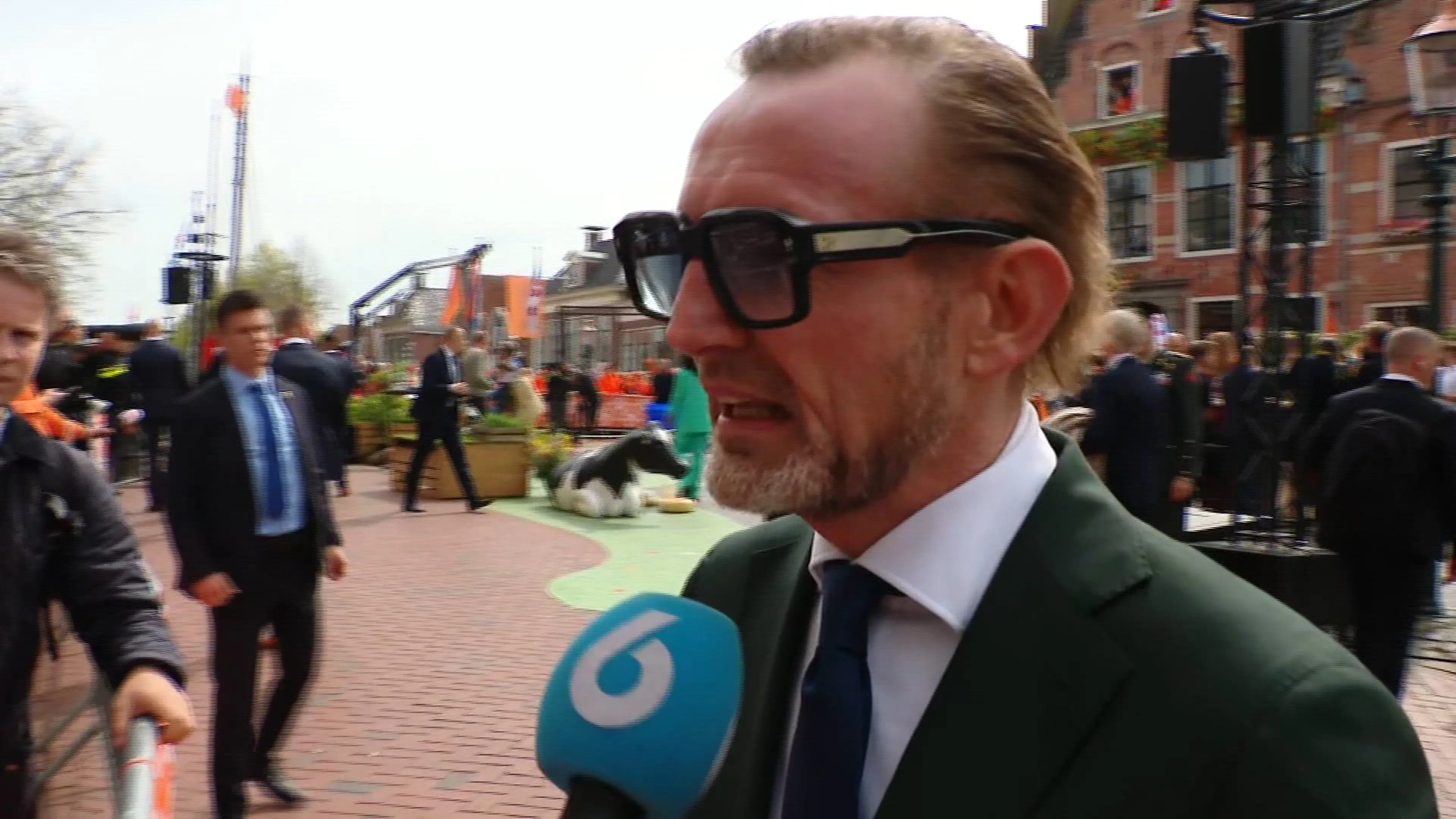 Eerste Koningsdag voor prins Bernhard na scheiding met Annette
