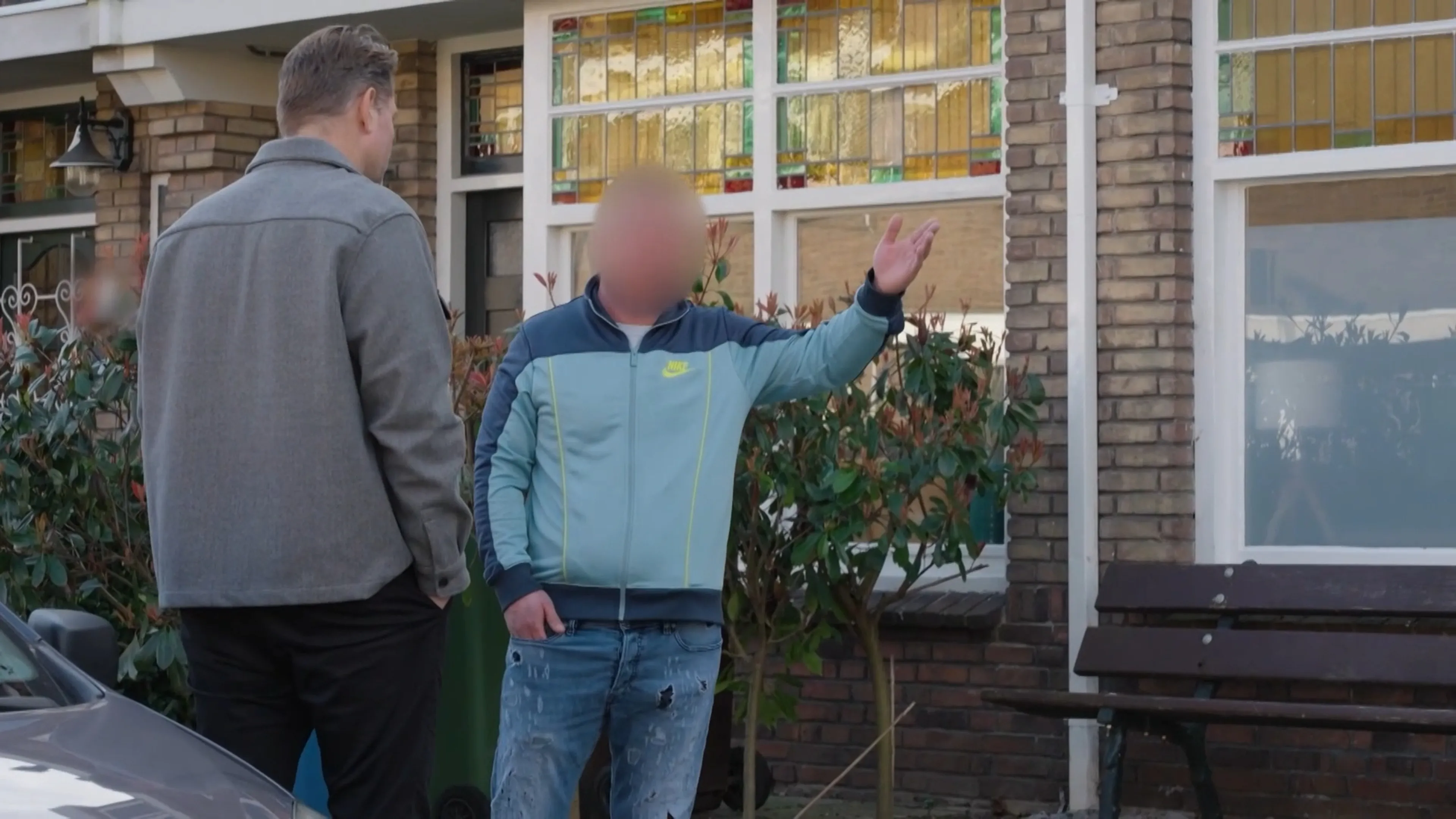 Vriend gedraagt zich als erfgenaam en claimt huis!