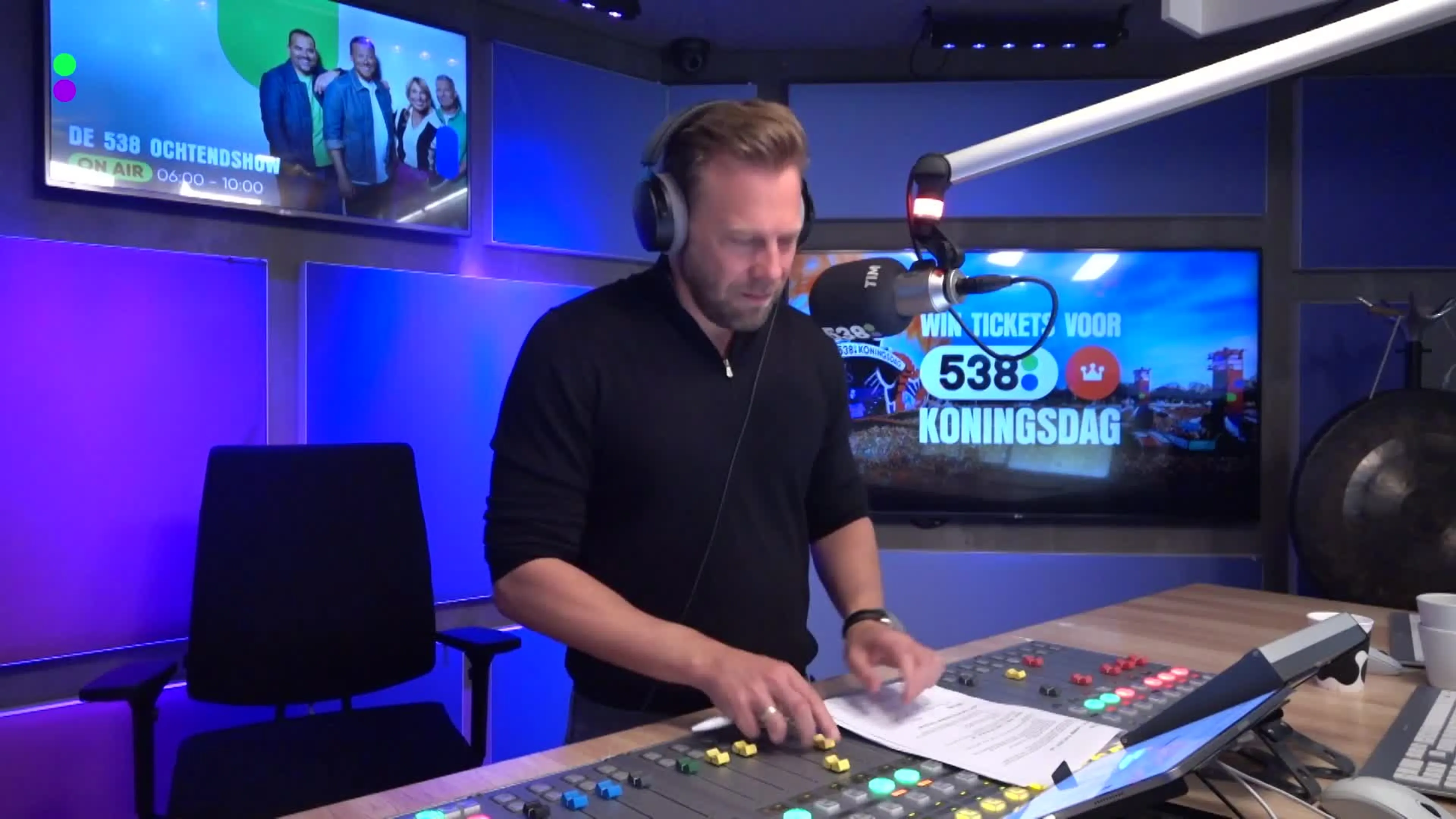 Steven Kazan demonstreert bizarre truc in De 538 Ochtendshow! (Radio 538)