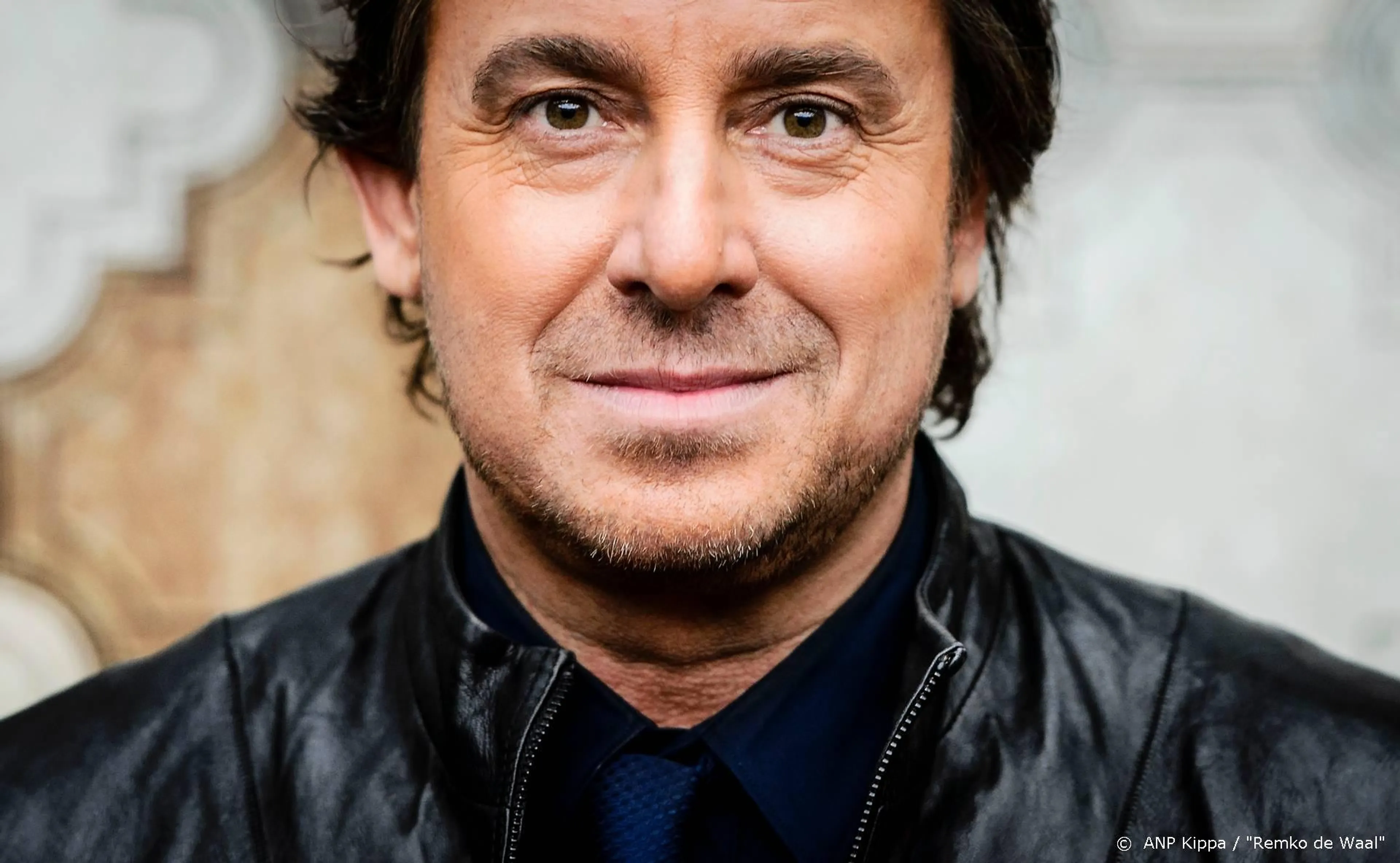 'Flinke deuk in imago Marco Borsato'