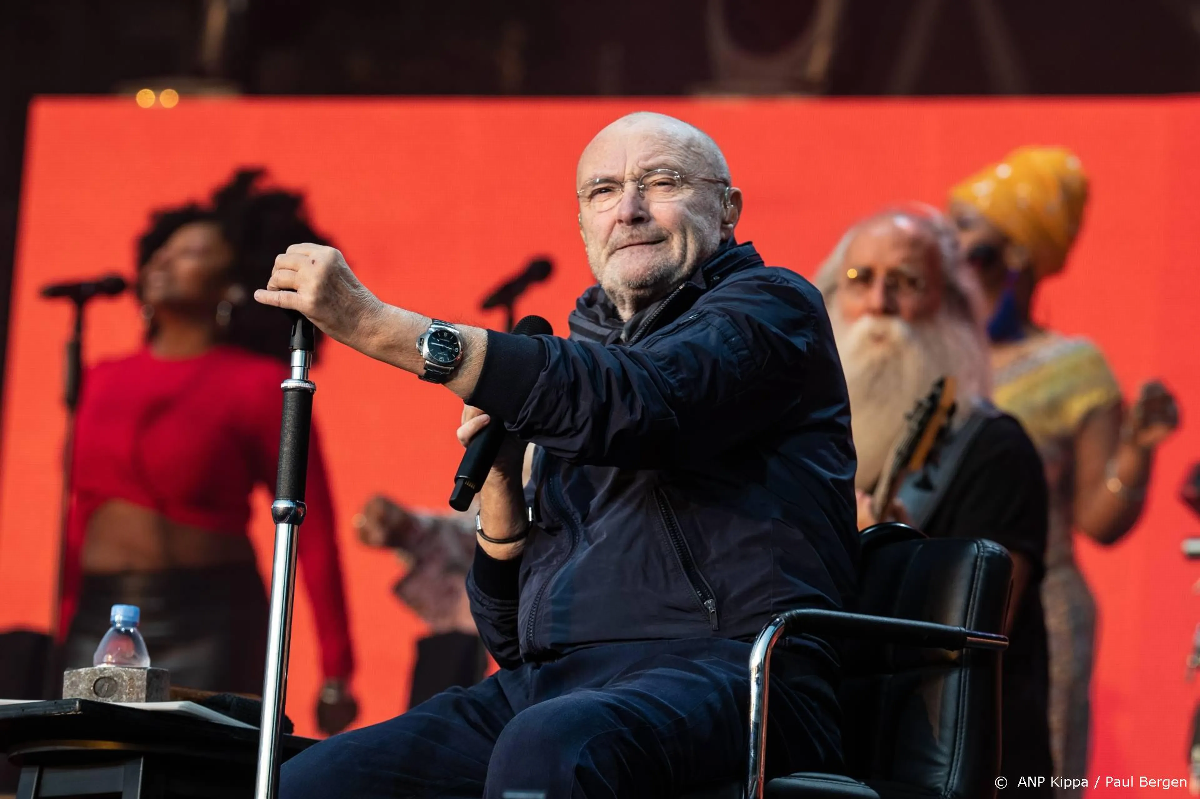 Fans bezorgd om gezondheid Phil Collins na tv-interview