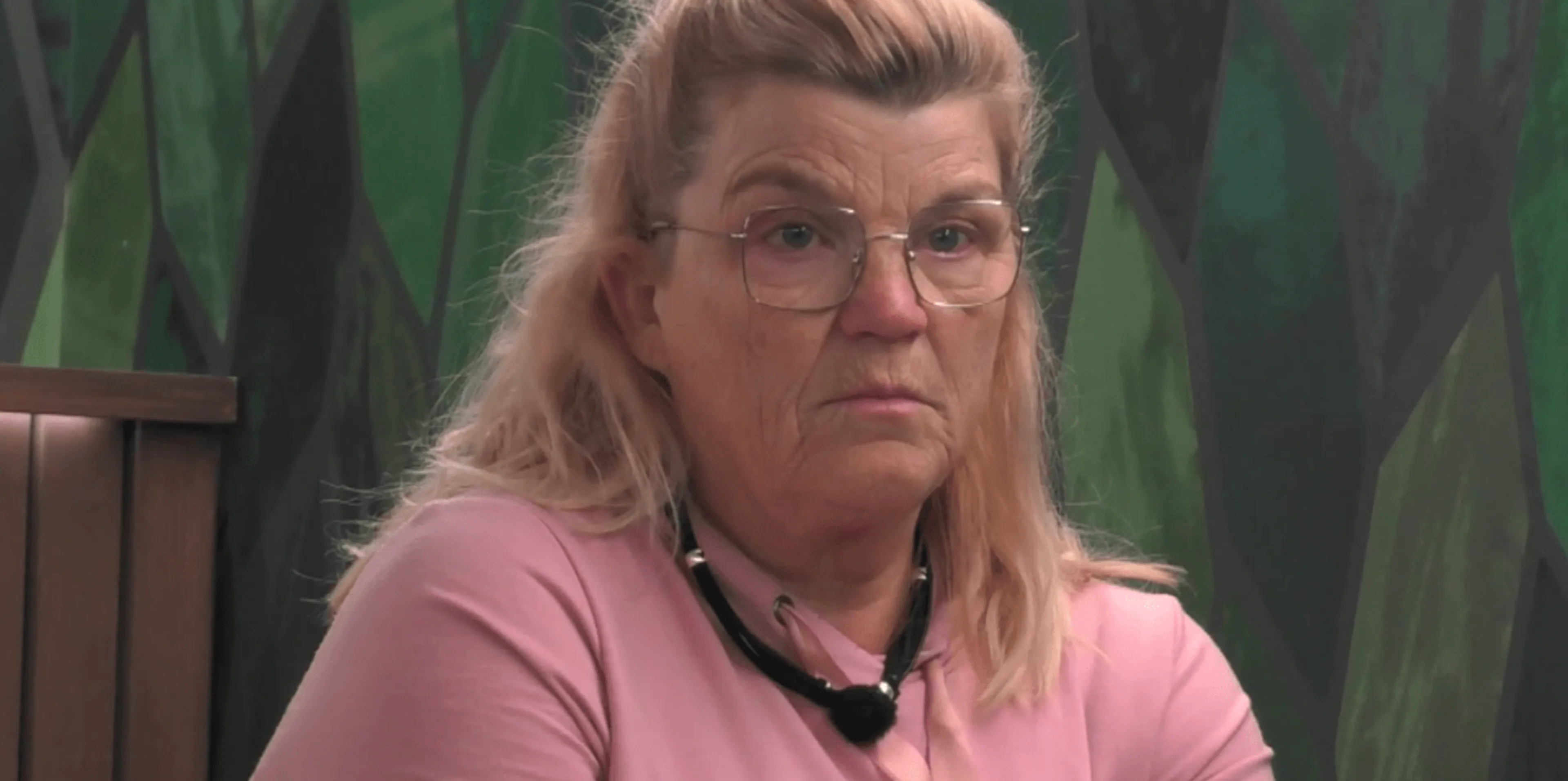 ZIEN: Big Brother-Kitty stelt pasgeboren kleindochter voor